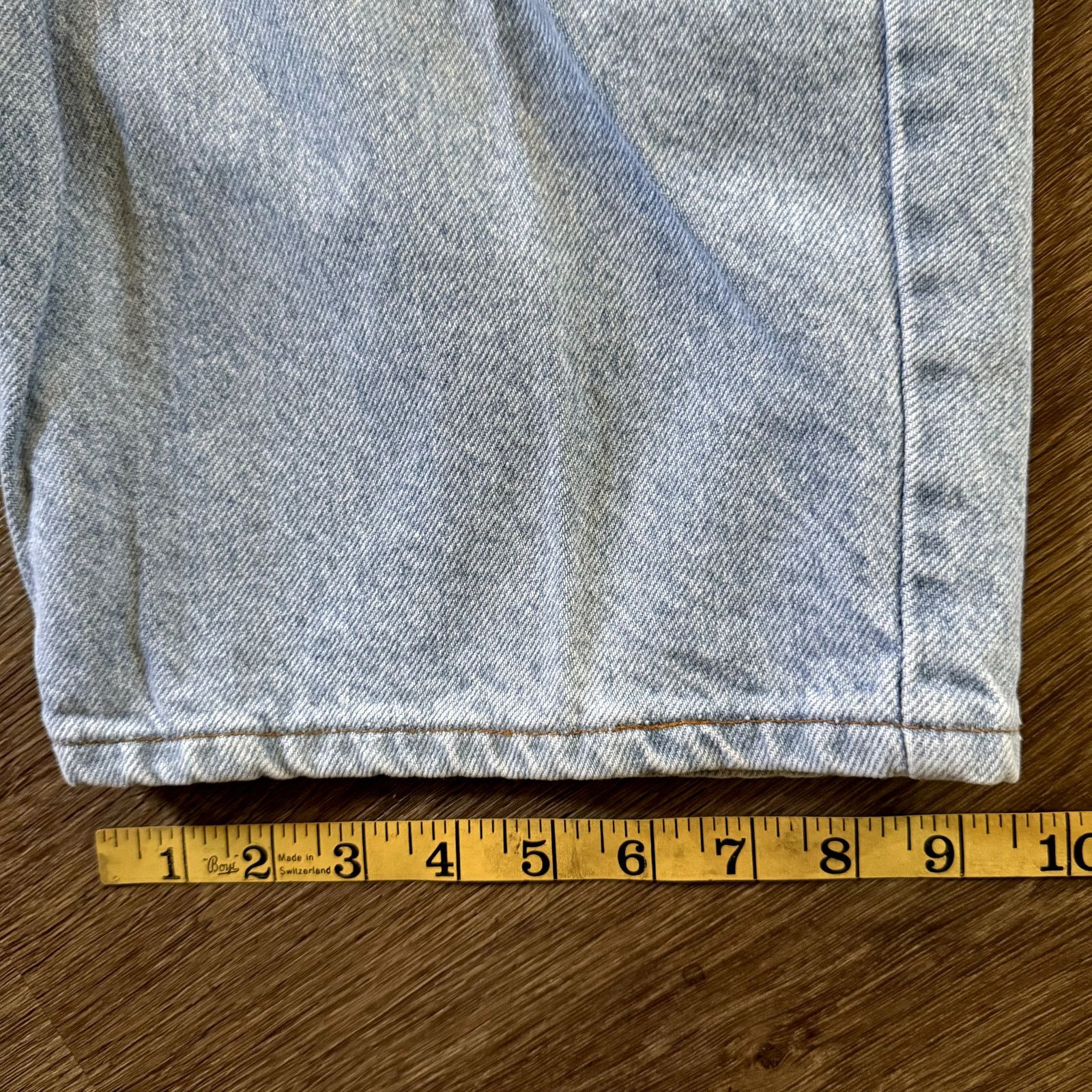 Vintage Light Wash 90s Long Denim Shorts Size 28" / US 6 / IT 42 - 5 Thumbnail