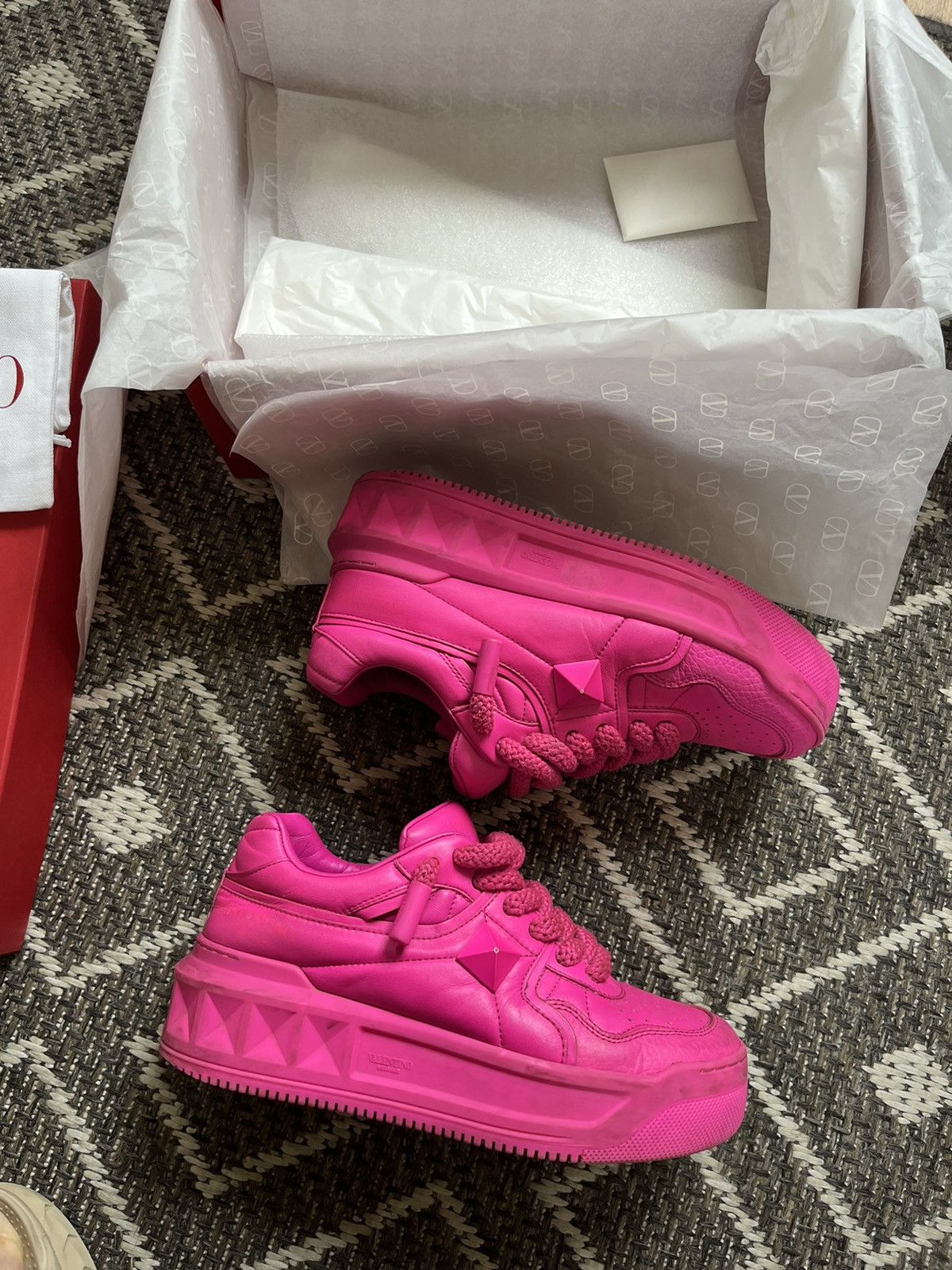 Valentino Valentino Pink PP One Staud Trainer Size US 7 / IT 37 - 5 Thumbnail