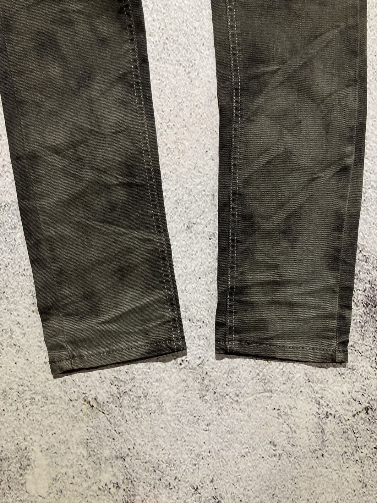 Japanese Brand 2000s Crown Denim Ripped Clawmark Denim Jeans Punk Gothic Size US 27 - 15 Thumbnail