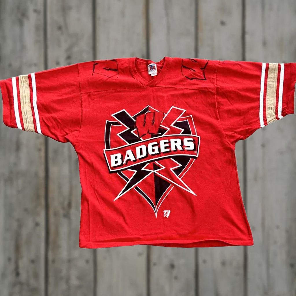 Vintage VINTAGE UW Wisconsin Badgers Ice Hockey Jersey NCAA T-Shirt MENS XL Red Crew Neck Short Sleeve Single Stitch USA 1980s Men XL Size US XL / EU 56 / 4 - 1 Thumbnail