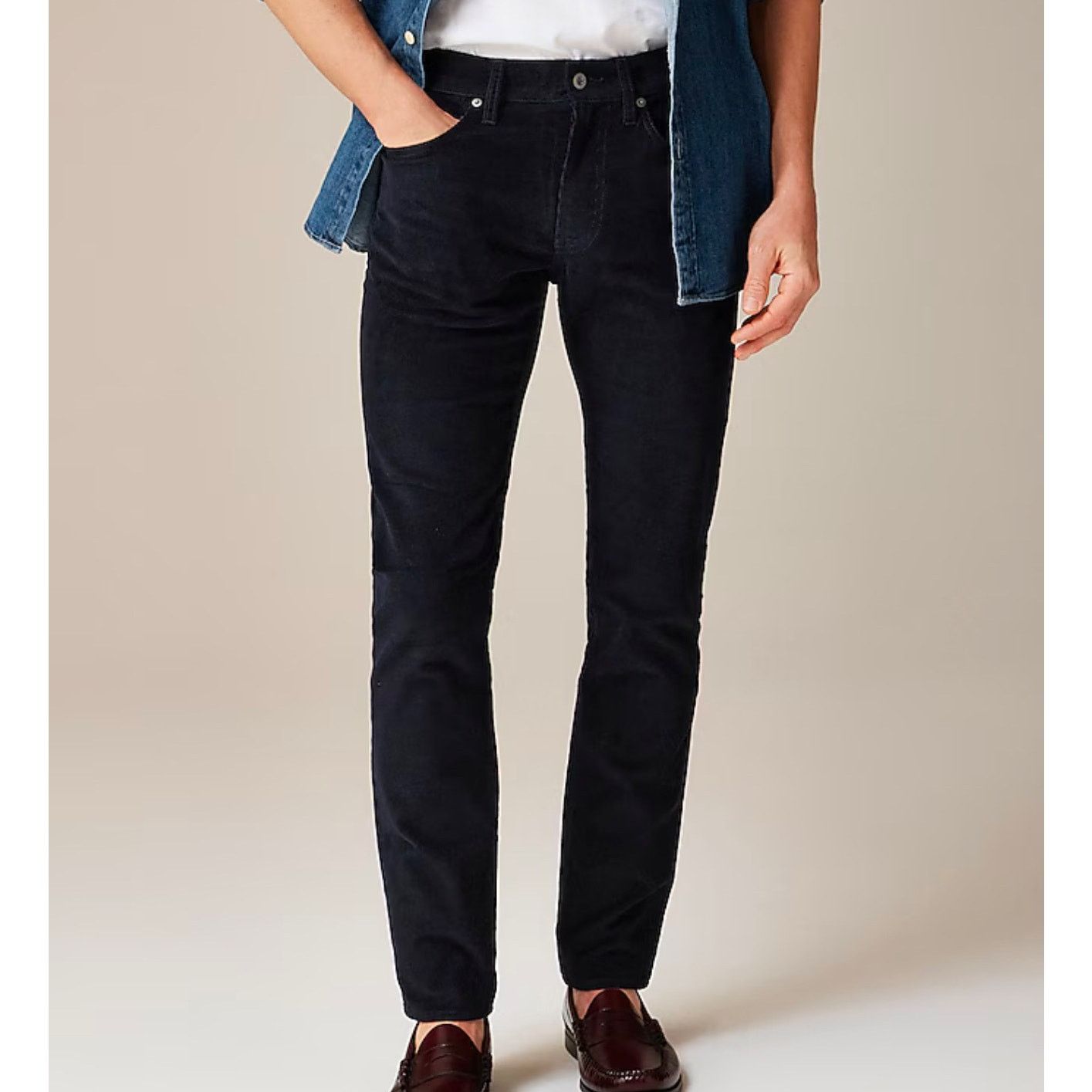 J.Crew NWOT J.Crew 484 Slim Fit Pant In Corduroy Navy Size 31x31 Size US 31 - 1 Thumbnail