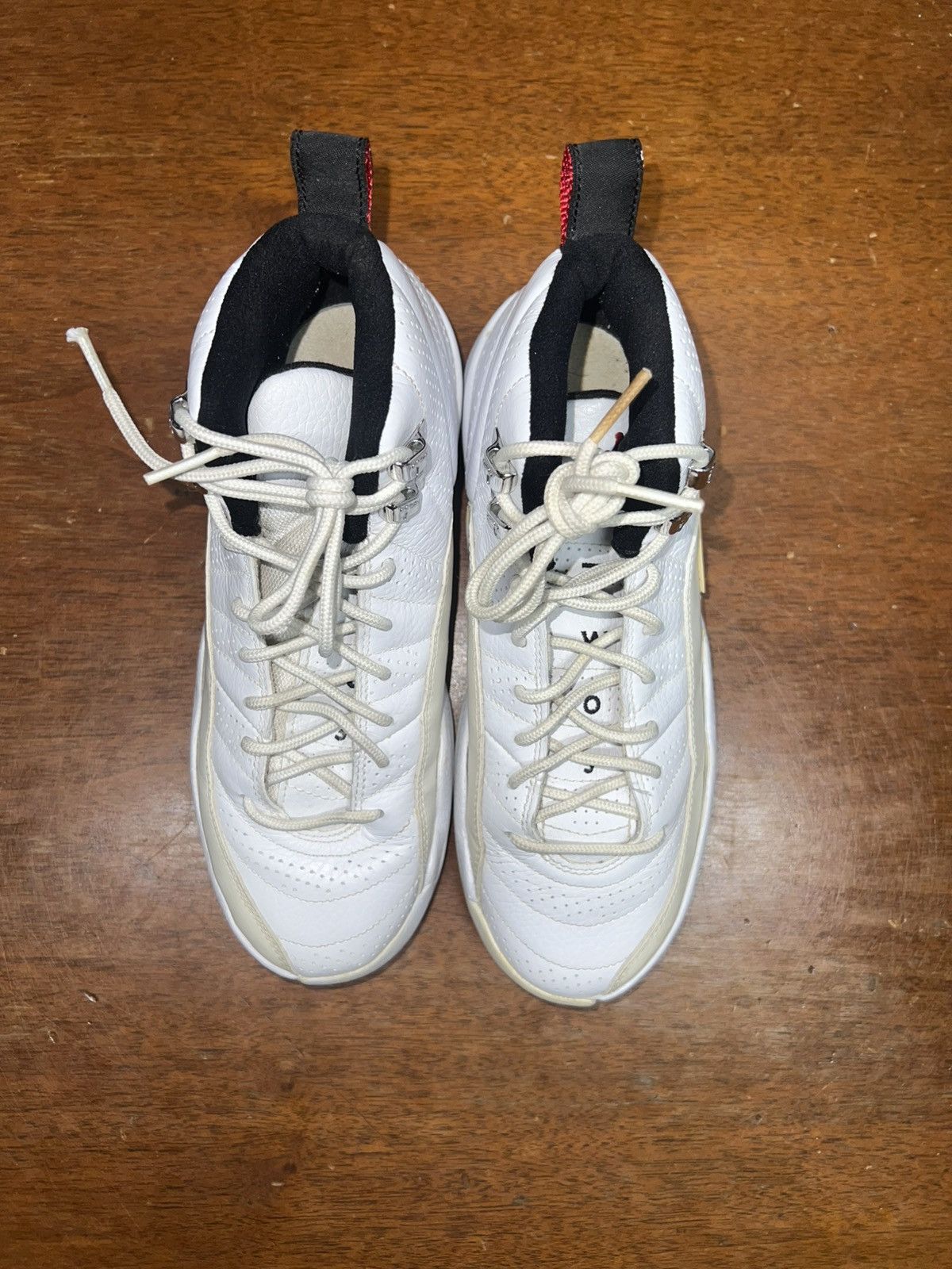Nike Air Jordan 12 Retro GS Rising Sun size 5Y Size US 5 / EU 37 - 3 Thumbnail