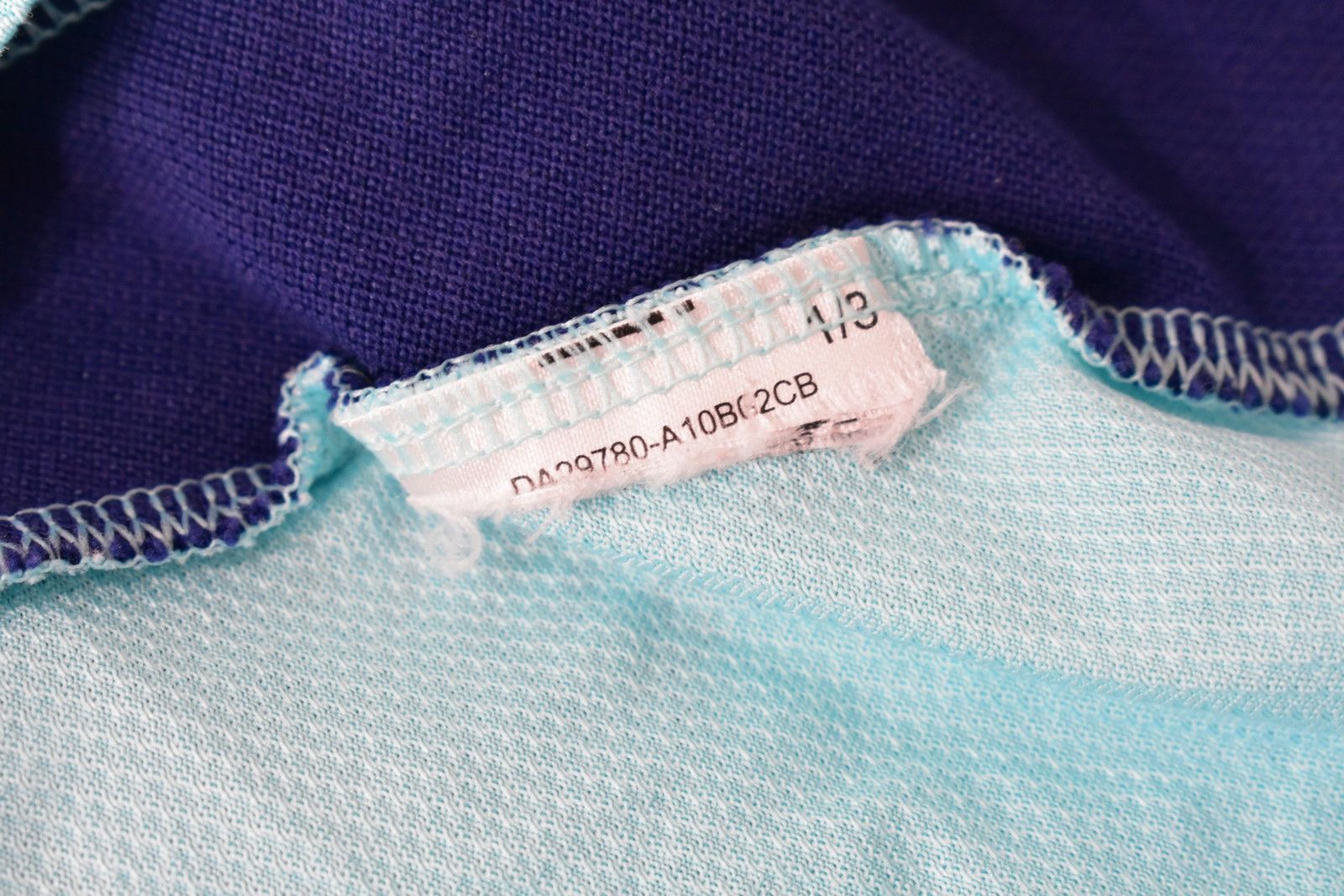 Adidas 2024-2025 adidas Arsenal FC Training Polo Shirt SIZE M Size US M / EU 48-50 / 2 - 10 Thumbnail