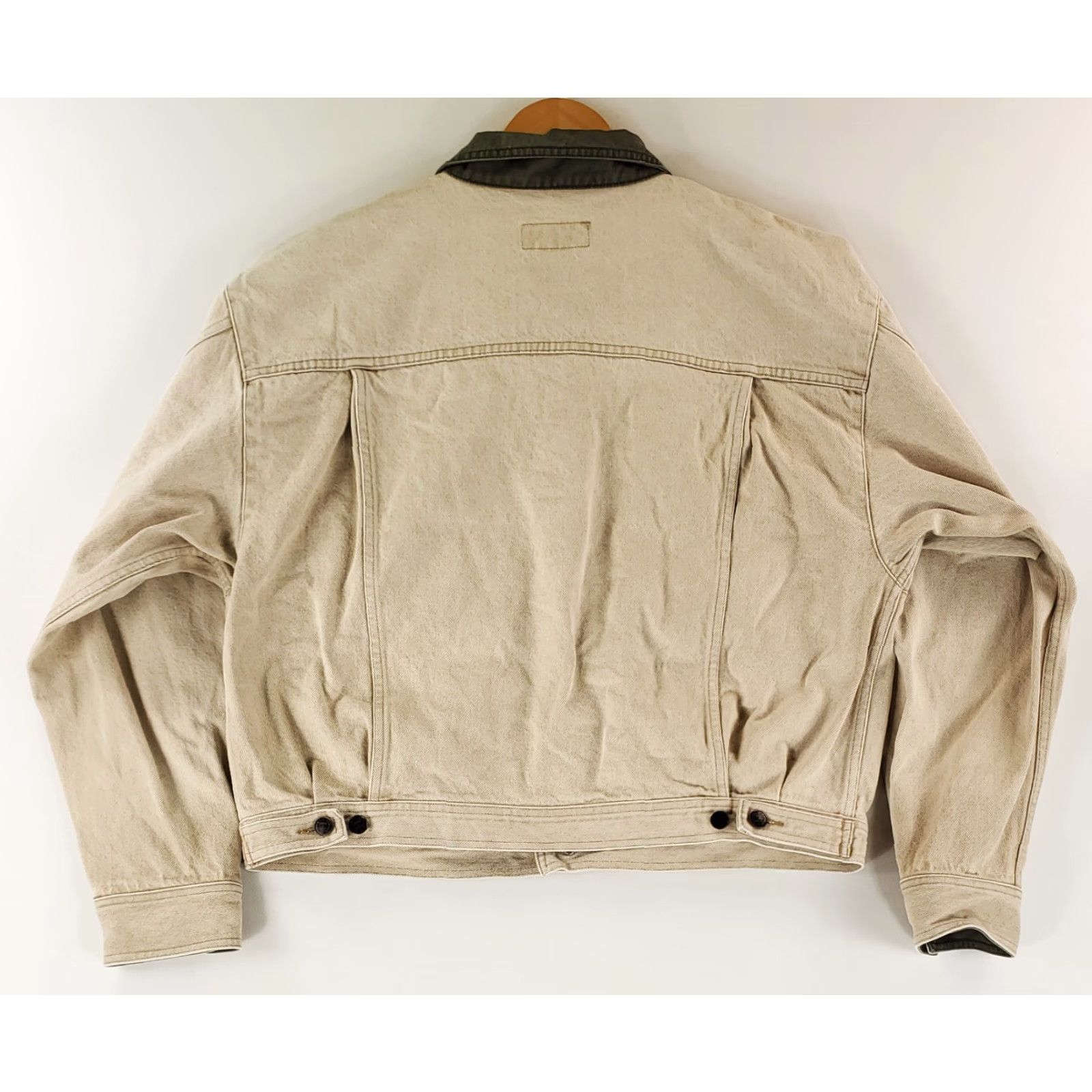 Banana Republic VINTAGE Banana Republic Jacket Trucker Mens L Beige Denim 80s 90s Tan Beig Size US L / EU 52-54 / 3 - 5 Thumbnail