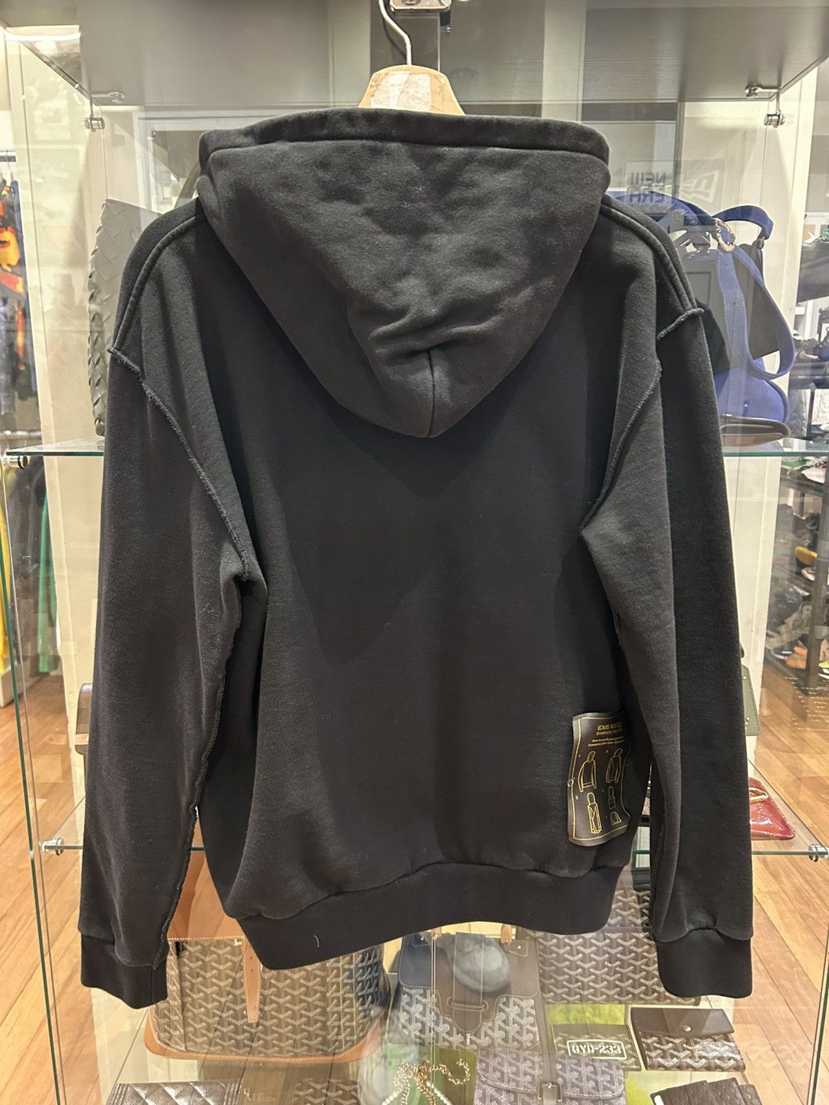 Louis Vuitton Louis Vuitton 2020 Staple Hoodie - Black Size US M / EU 48-50 / 2 - 2 Thumbnail