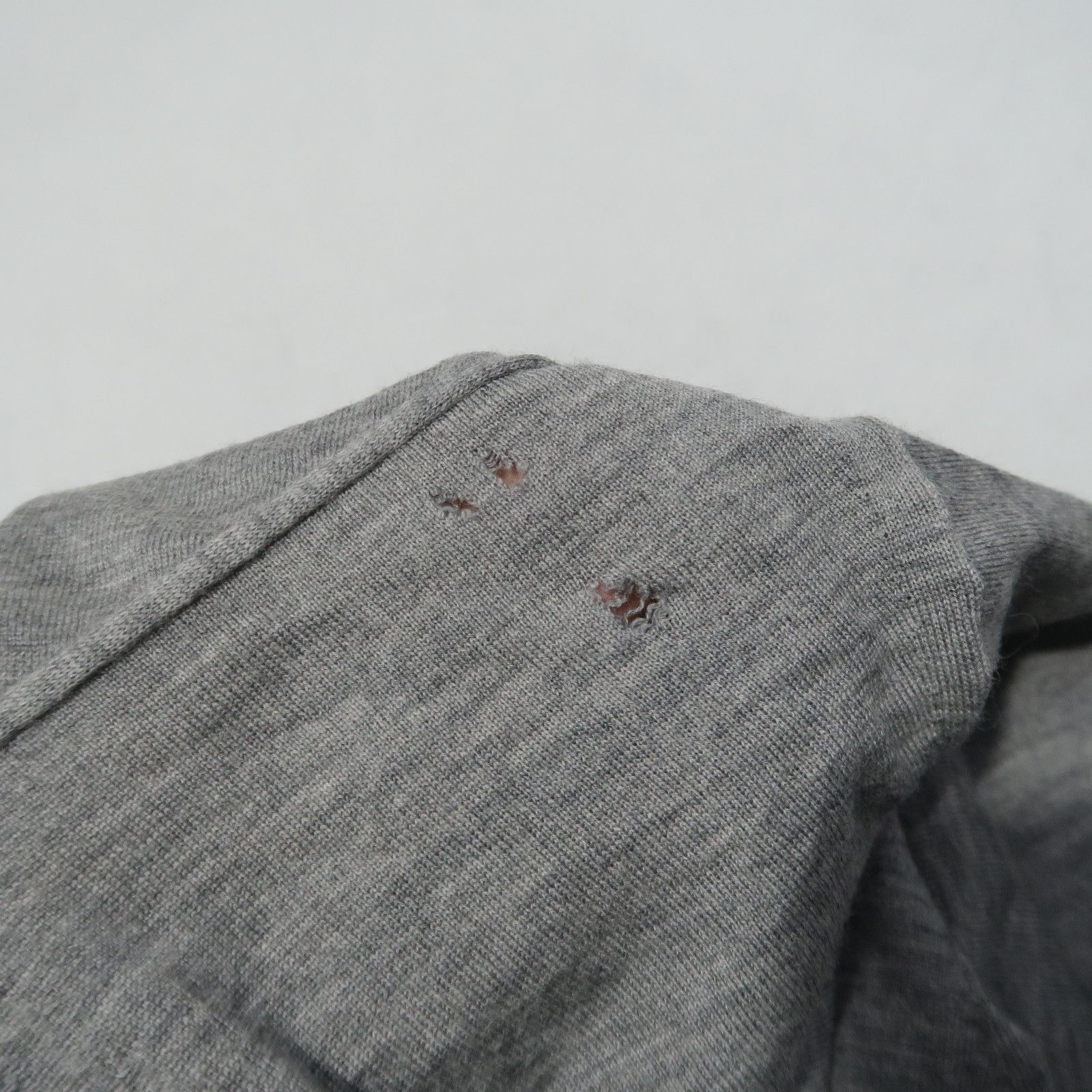 Burberry Burberry Nova Check Wool Patch Detail Distressed Cardigan Size US L / EU 52-54 / 3 - 14 Thumbnail