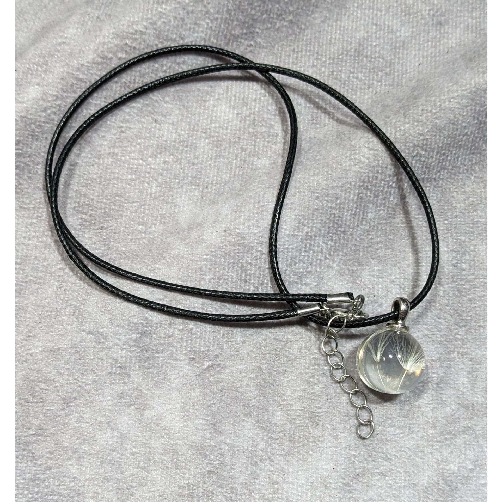 Other Whimsical Encased Dandelion Fluff Pendant Wishing Necklace Size ONE SIZE - 10 Thumbnail