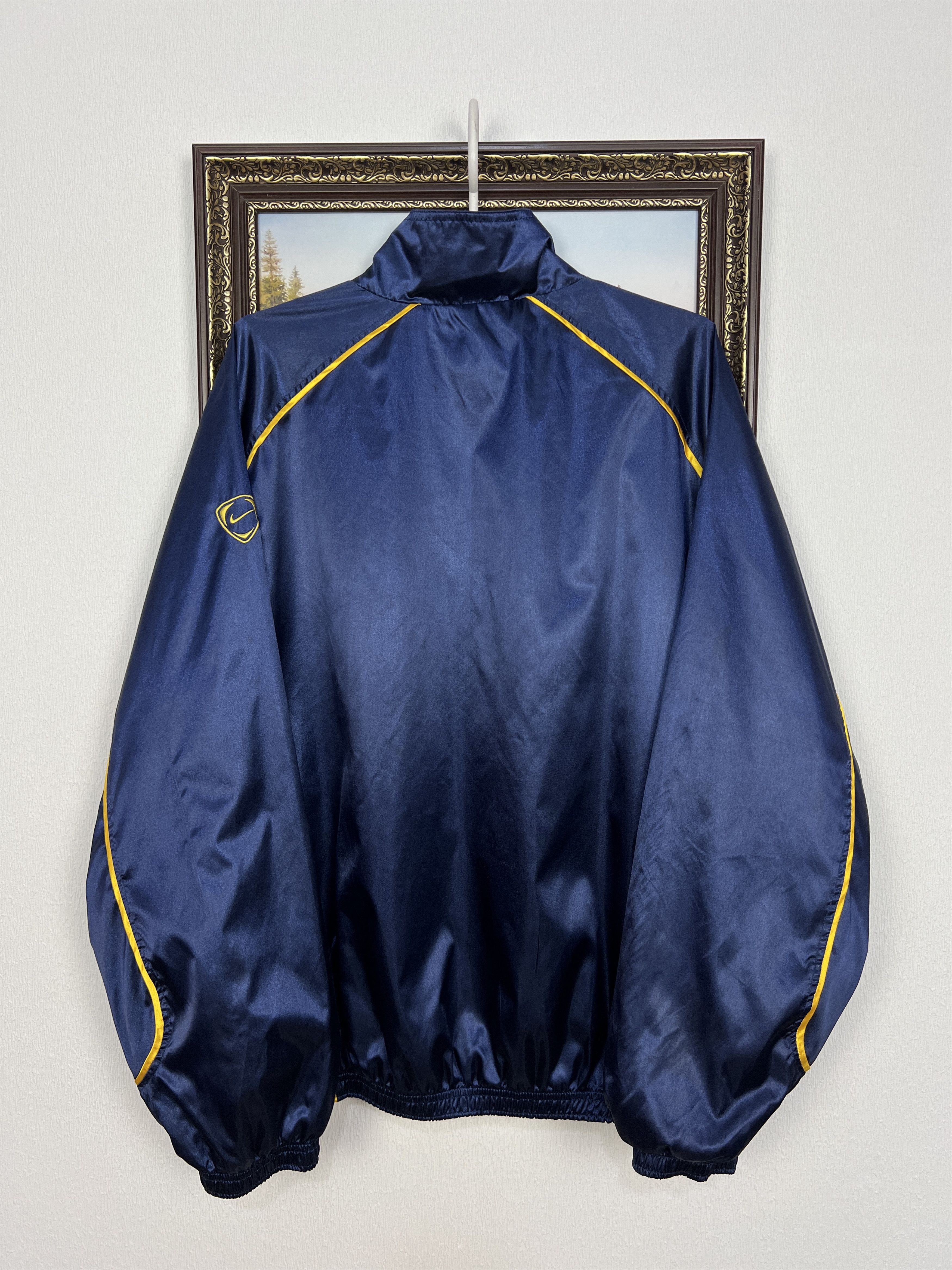 Nike Vintage 90's Nike Leeds United Football Satin Jacket Soccer Size US M / EU 48-50 / 2 - 13 Thumbnail