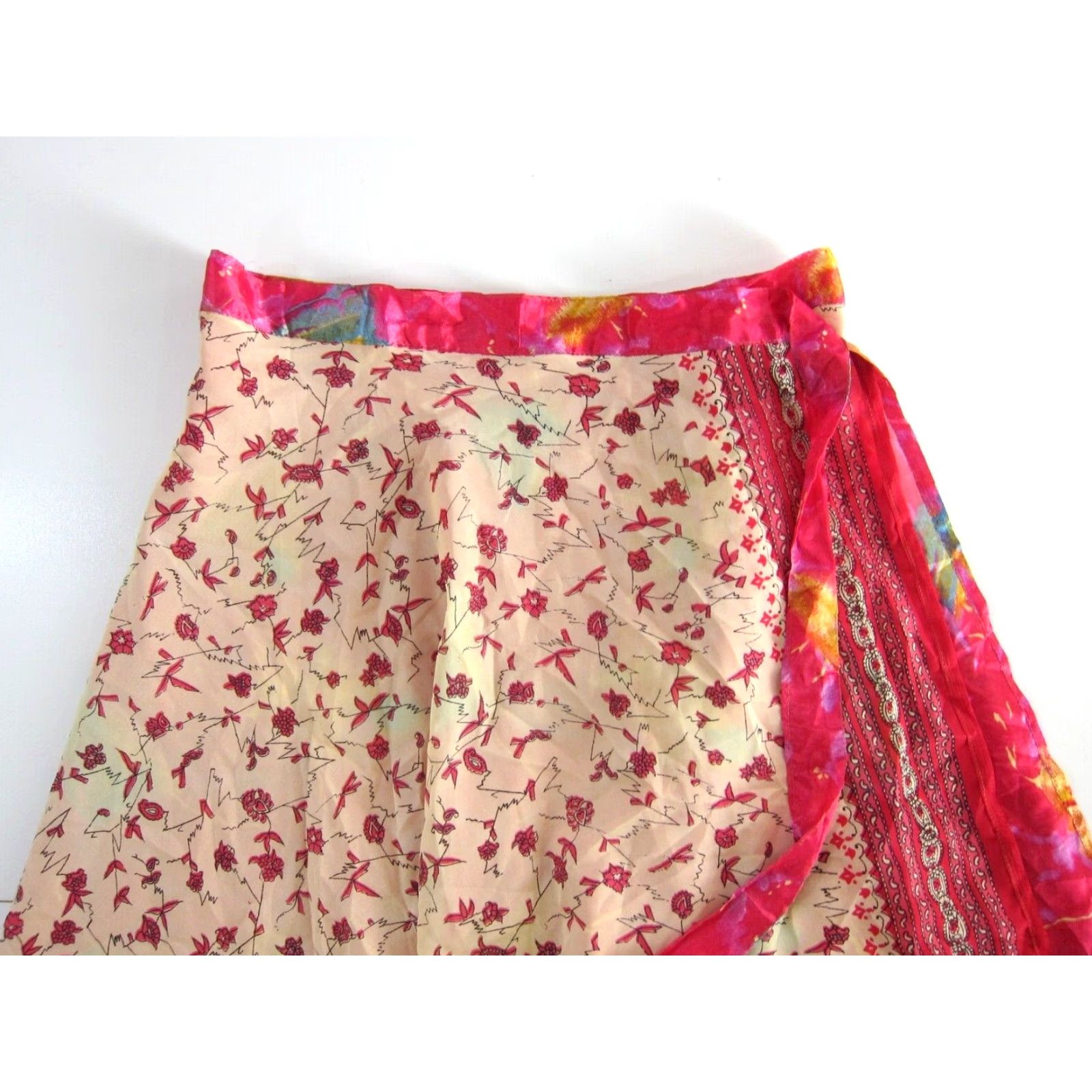 Pinko VINTAGE India Silk Pink Green Yellow Floral Reversible long Maxi Wrap Skirt OS Size 42" / US 20 - 3 Thumbnail