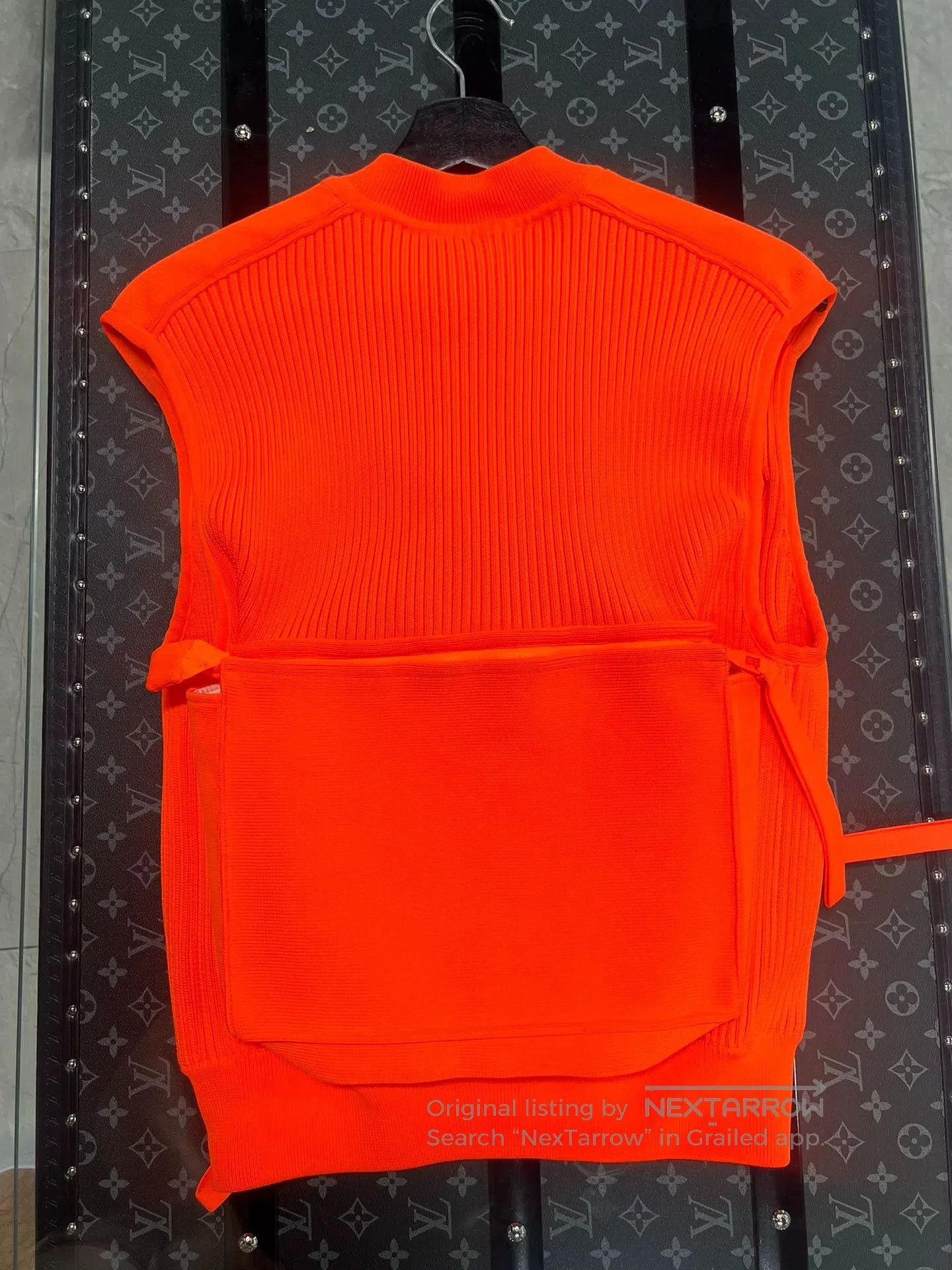 Louis Vuitton LV Multi-Pocket Sleeveless Vest in Orange. Size US XL / EU 56 / 4 - 2 Thumbnail