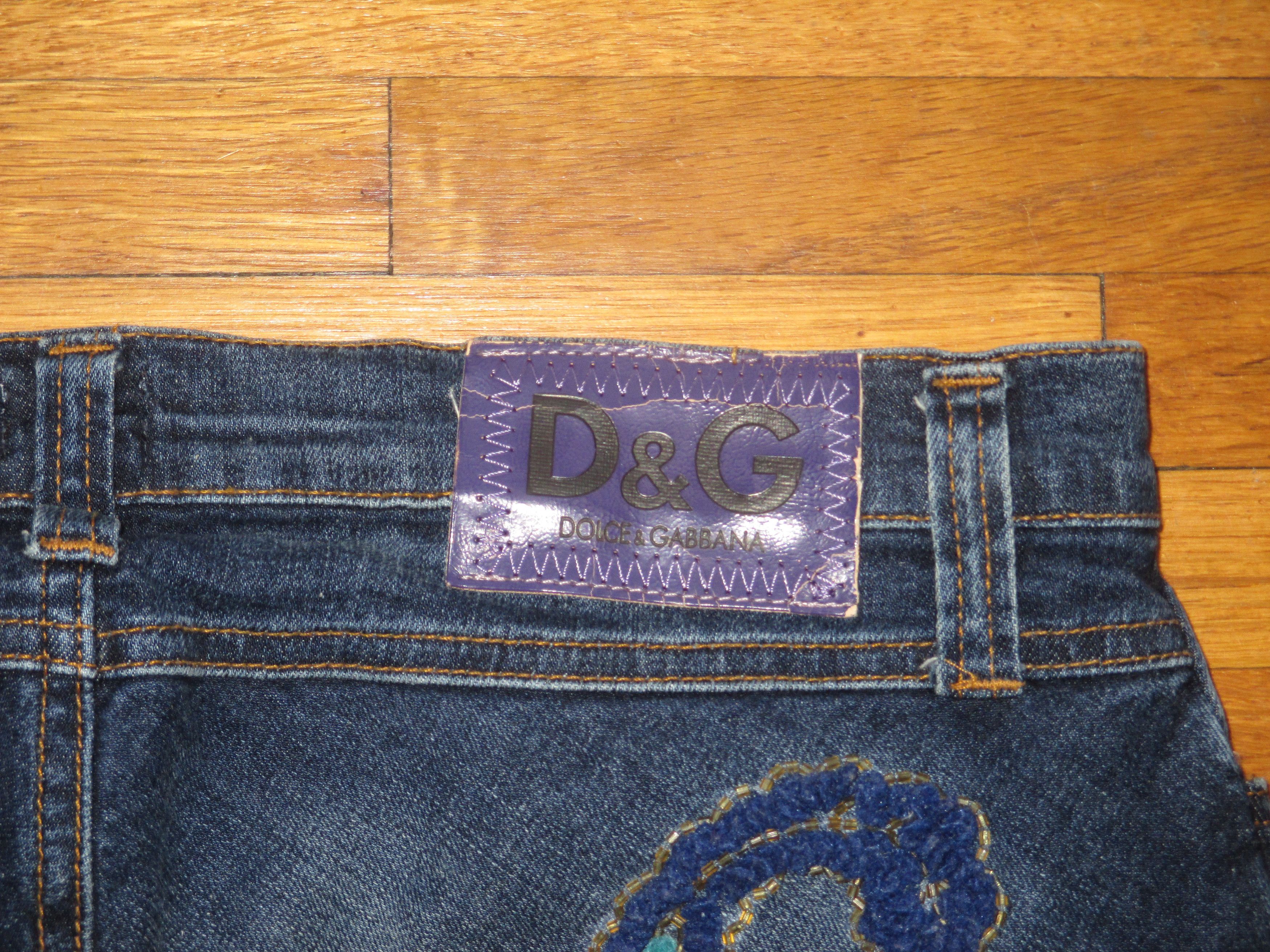 Dolce & Gabbana Vintage 2000s Dolce & Gabbana Southwestern Denim Skirt Size 30" / US 8 / IT 44 - 8 Thumbnail