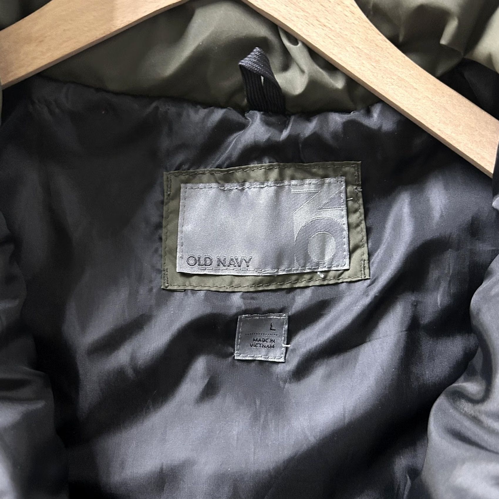 Old Navy Old Navy Jacket Mens Large Green Puffer Quilted Full Zip Insulated Warm Outdoor Size US L / EU 52-54 / 3 - 2 Thumbnail