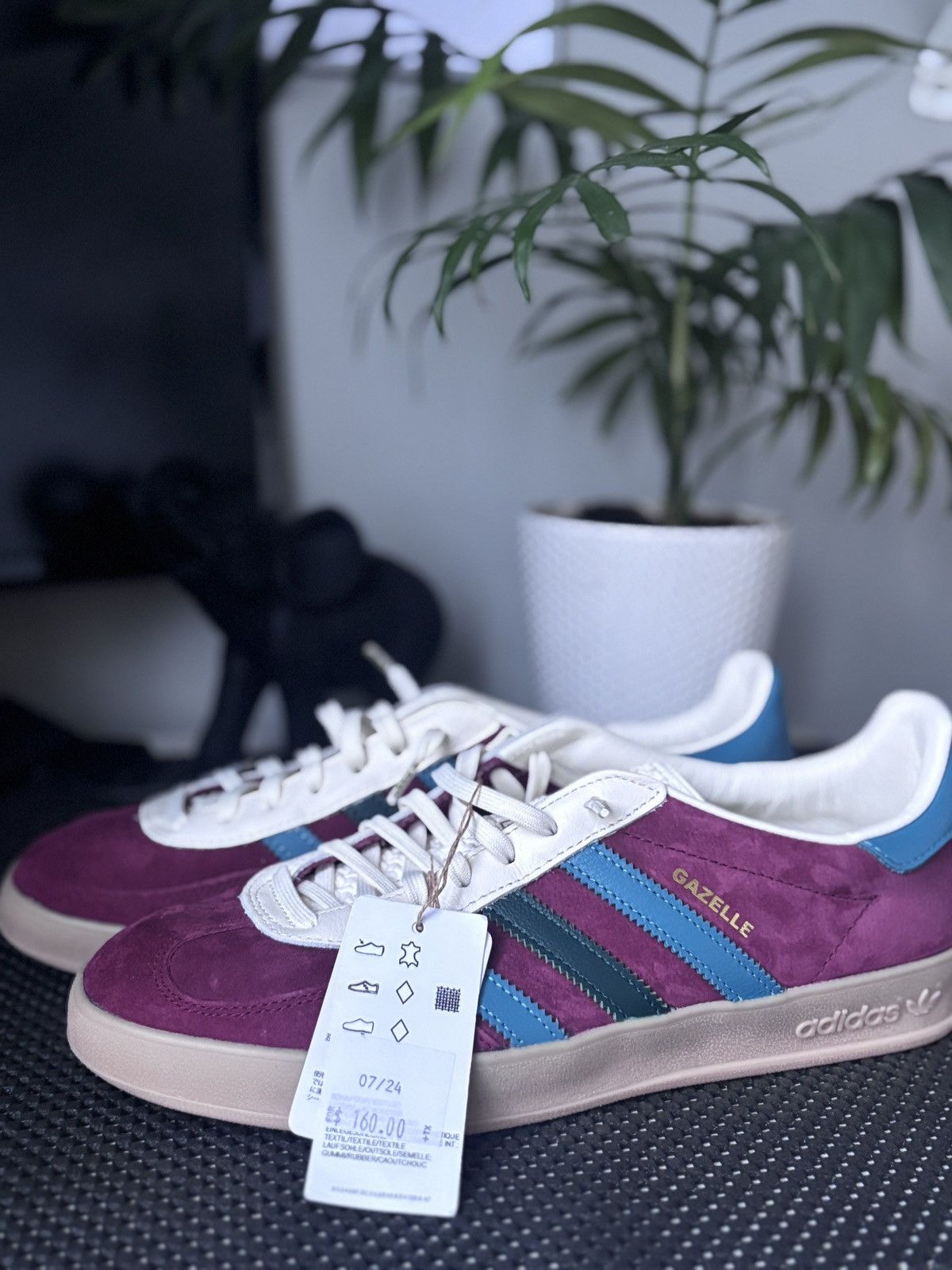Adidas Adidas Gazelle 'Collegiate Burgundy Green' Size US 9.5 / EU 42-43 - 2 Thumbnail