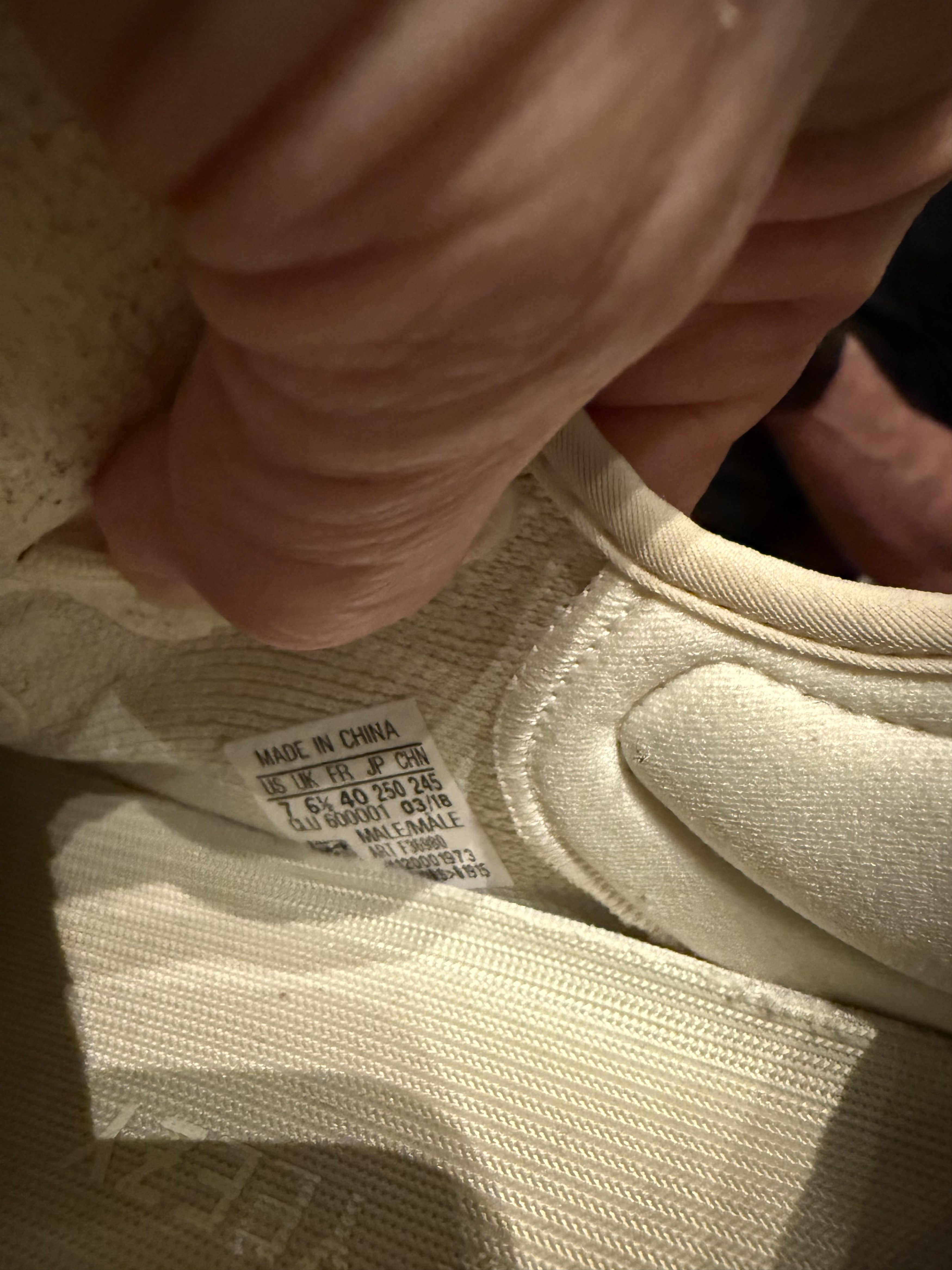 Adidas Yeezy Boost 350 Size US 7 / EU 40 - 8 Thumbnail