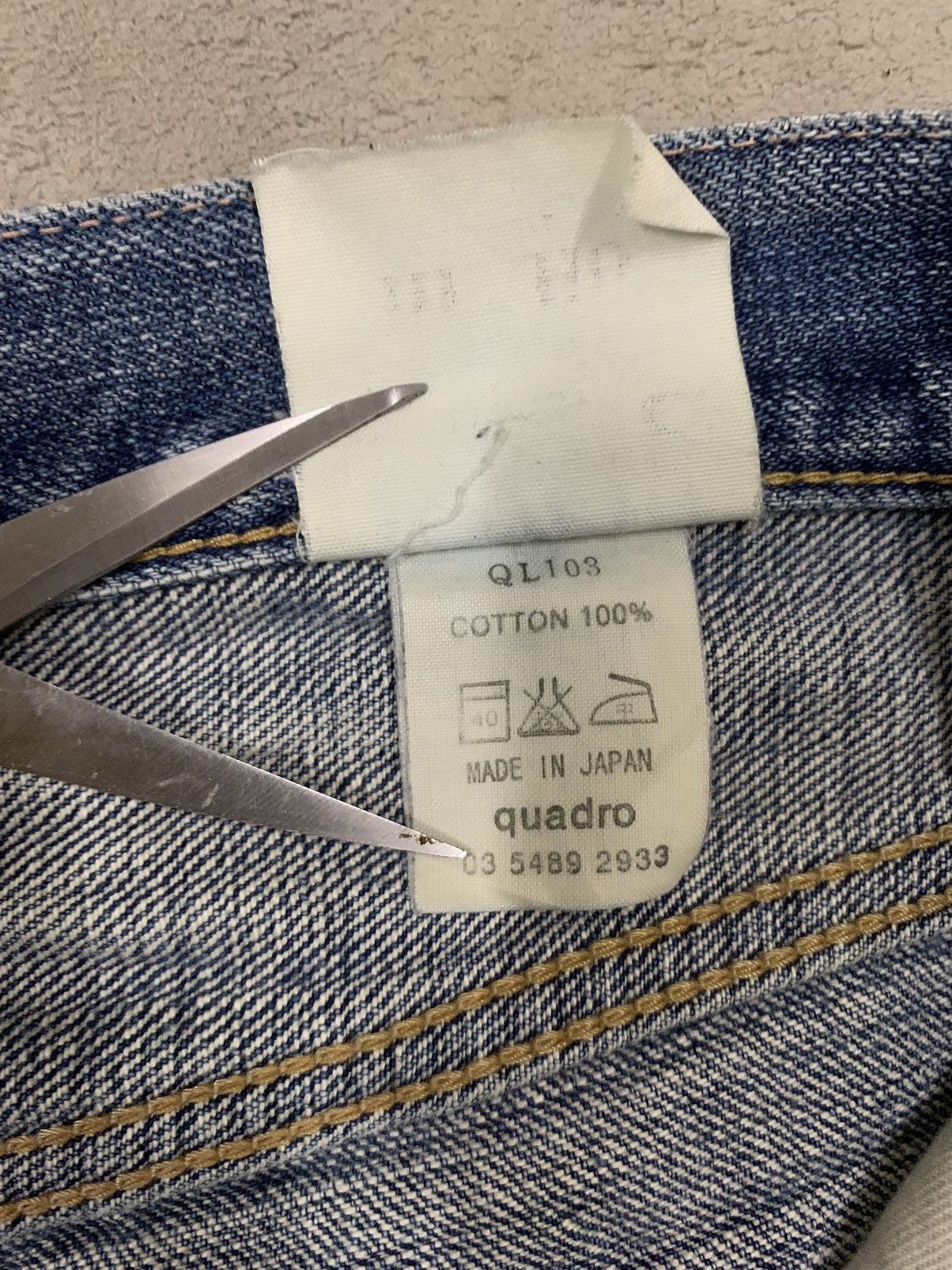 Japanese Brand Vintage Y2K Quadro Medio Button Fly Distressed Grunge Jeans Size US 29 - 19 Thumbnail