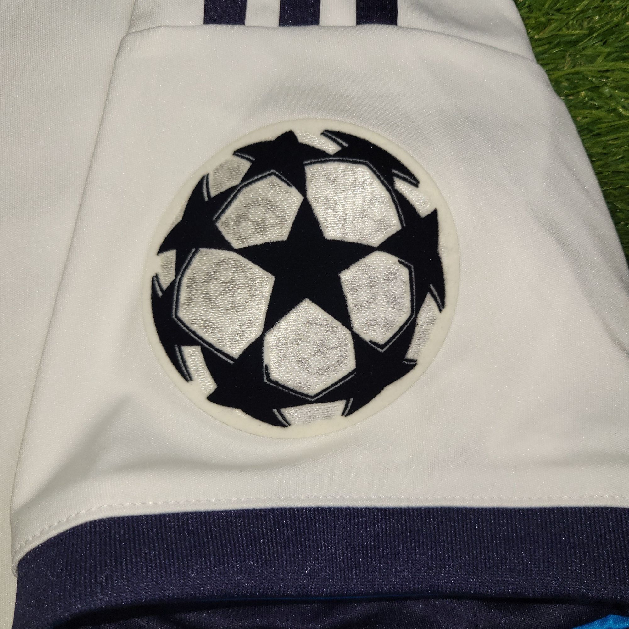 Adidas Cristiano Ronaldo Real Madrid 2012 2013 Soccer Jersey BNWT L Size US L / EU 52-54 / 3 - 4 Thumbnail
