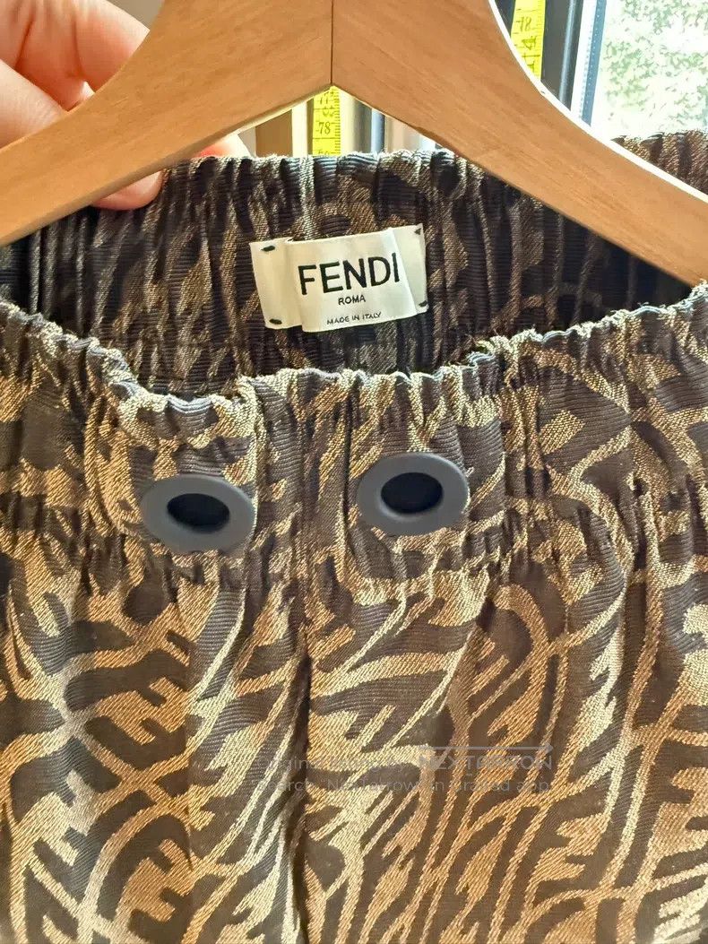 Fendi Fendi Classic all-over print monogrammed shorts, elastic w Size 26" / US 2 / IT 38 - 2 Thumbnail