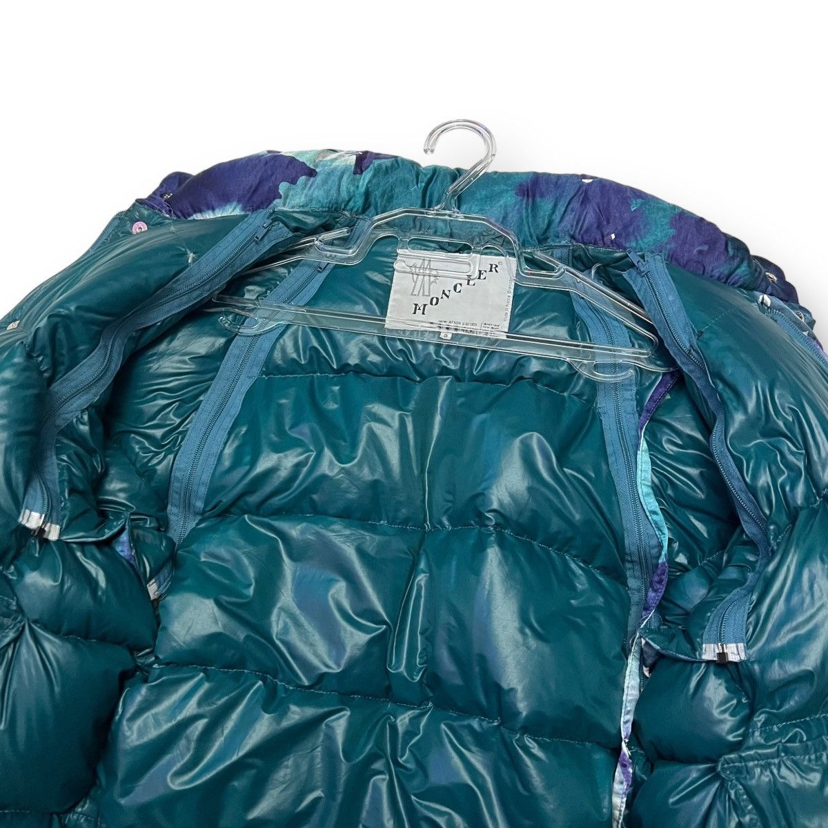 Moncler Moncler Grenoble rare vintage down jacket Size US M / EU 48-50 / 2 - 7 Thumbnail
