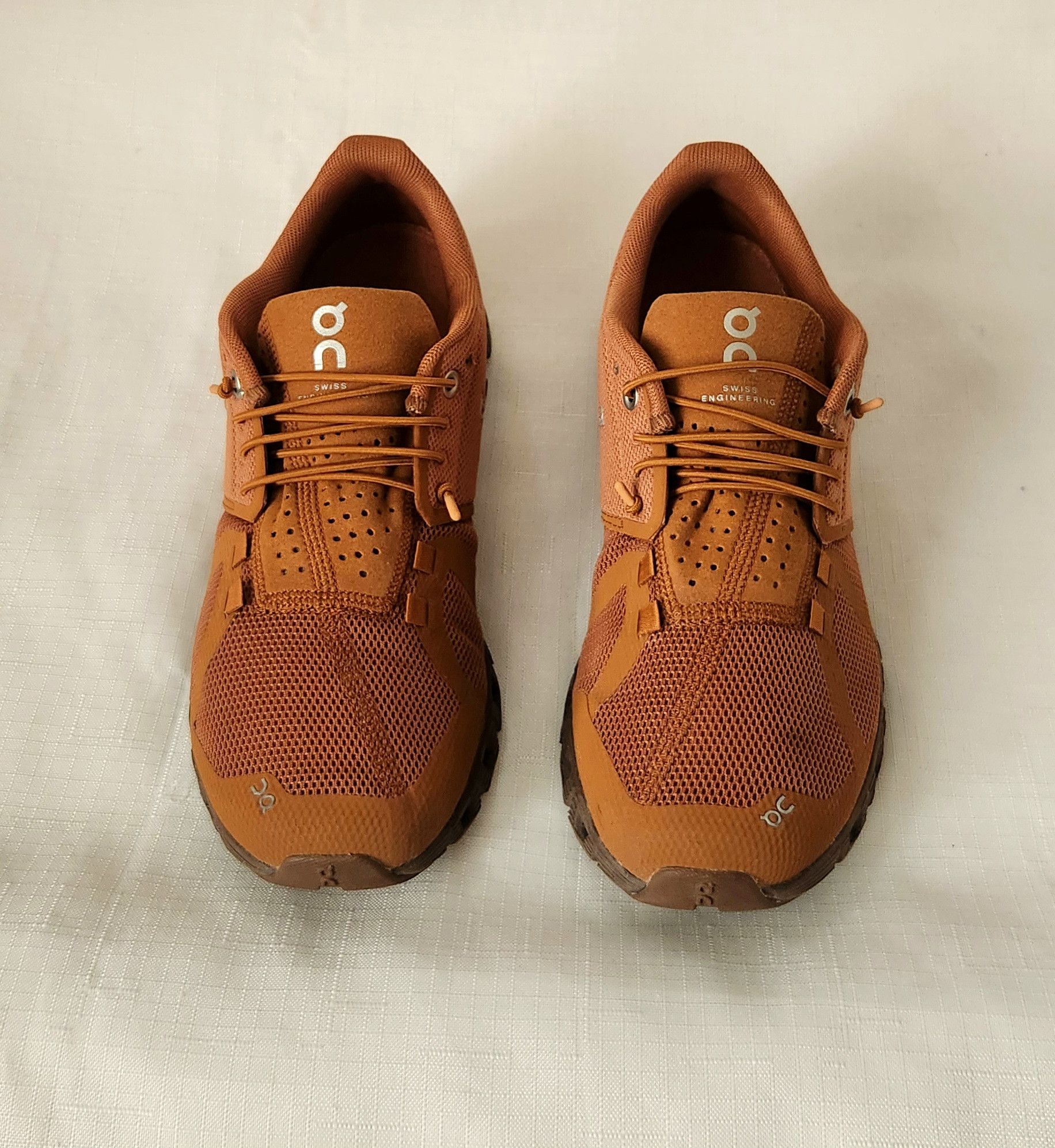 On On Cloud Swiss Running shoes Monochrome Sneakers Brown SZ 7 Size US 7 / IT 37 - 3 Thumbnail