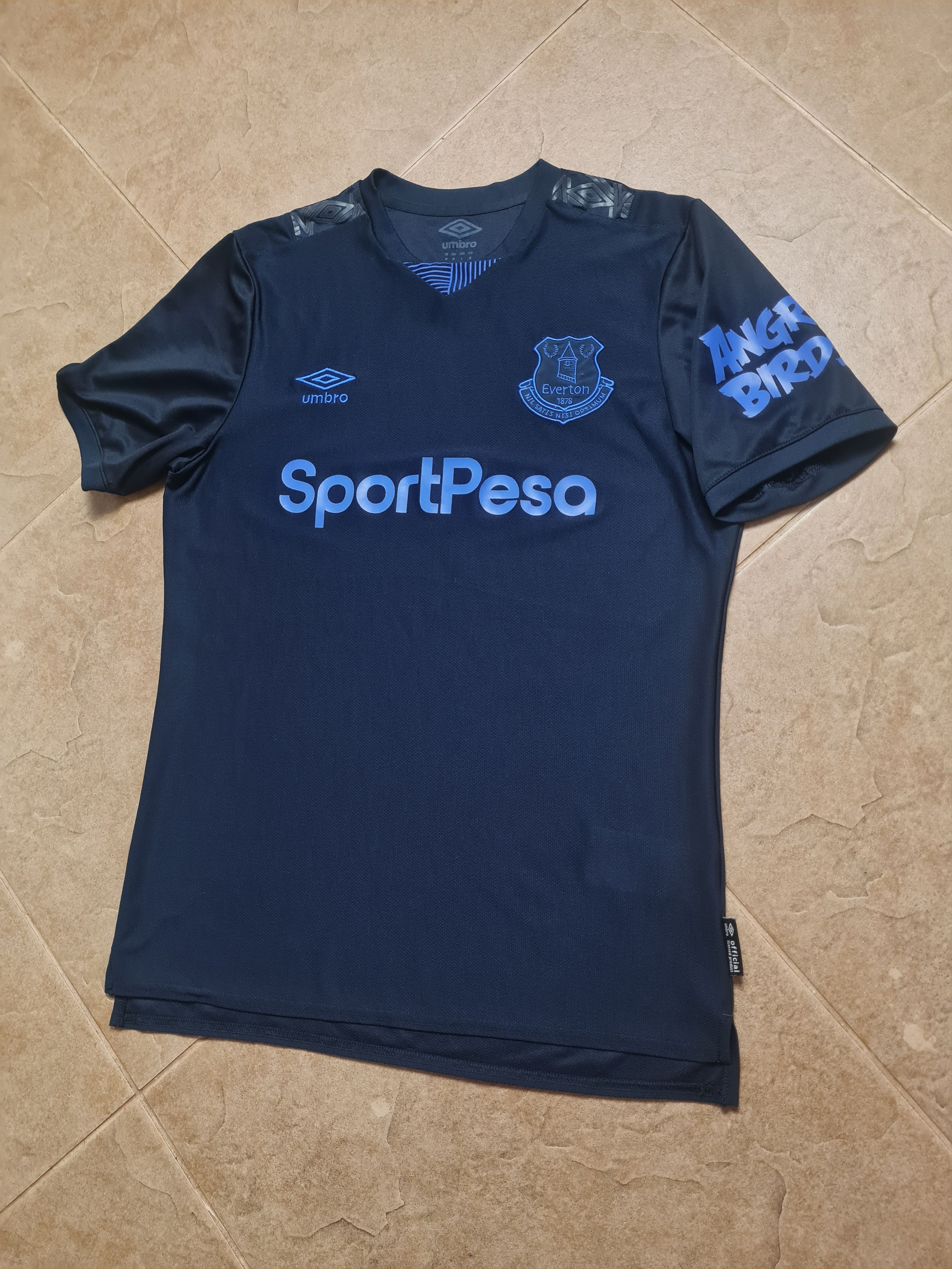 Umbro EVERTON 2019 2020 THIRD FOOTBALL SHIRT SOCCER JERSEY UMBRO Size US M / EU 48-50 / 2 - 3 Thumbnail