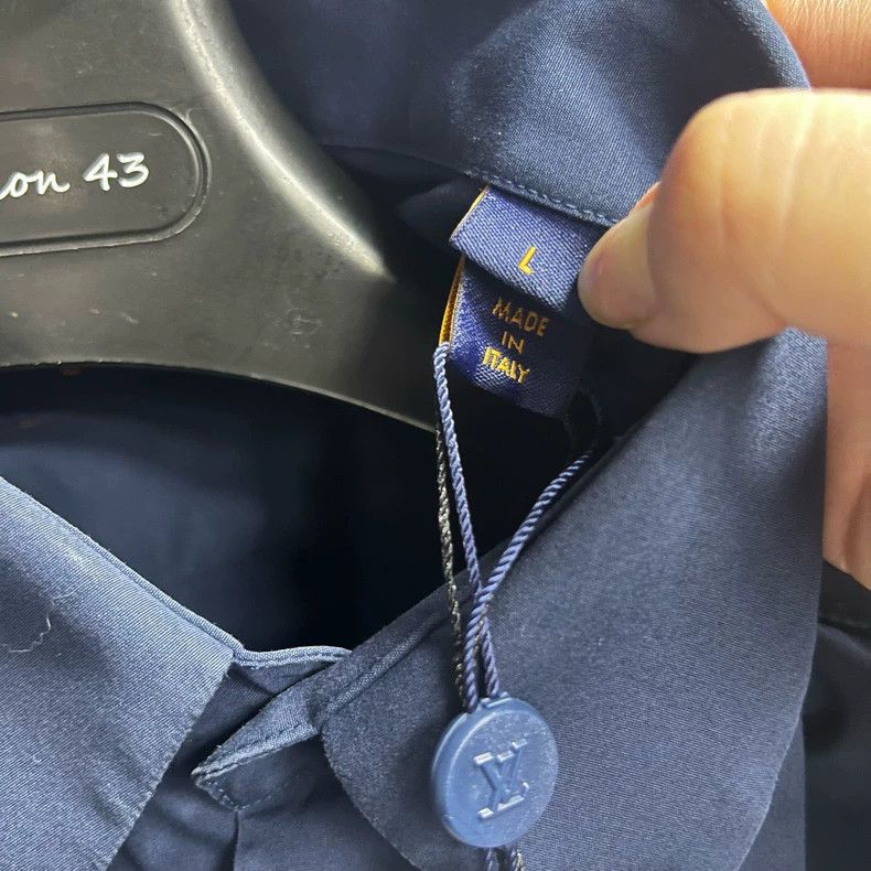 Louis Vuitton Louis Vuitton Navy nigo2 simple embroidered long-sleeve shi Size US L / EU 52-54 / 3 - 4 Thumbnail