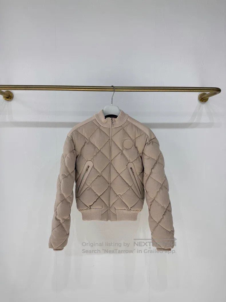 Hermes Hermes Beige Cashmere and Leather Quilted Diamond Pattern Size XXS / US 00 / IT 34 - 1 Thumbnail