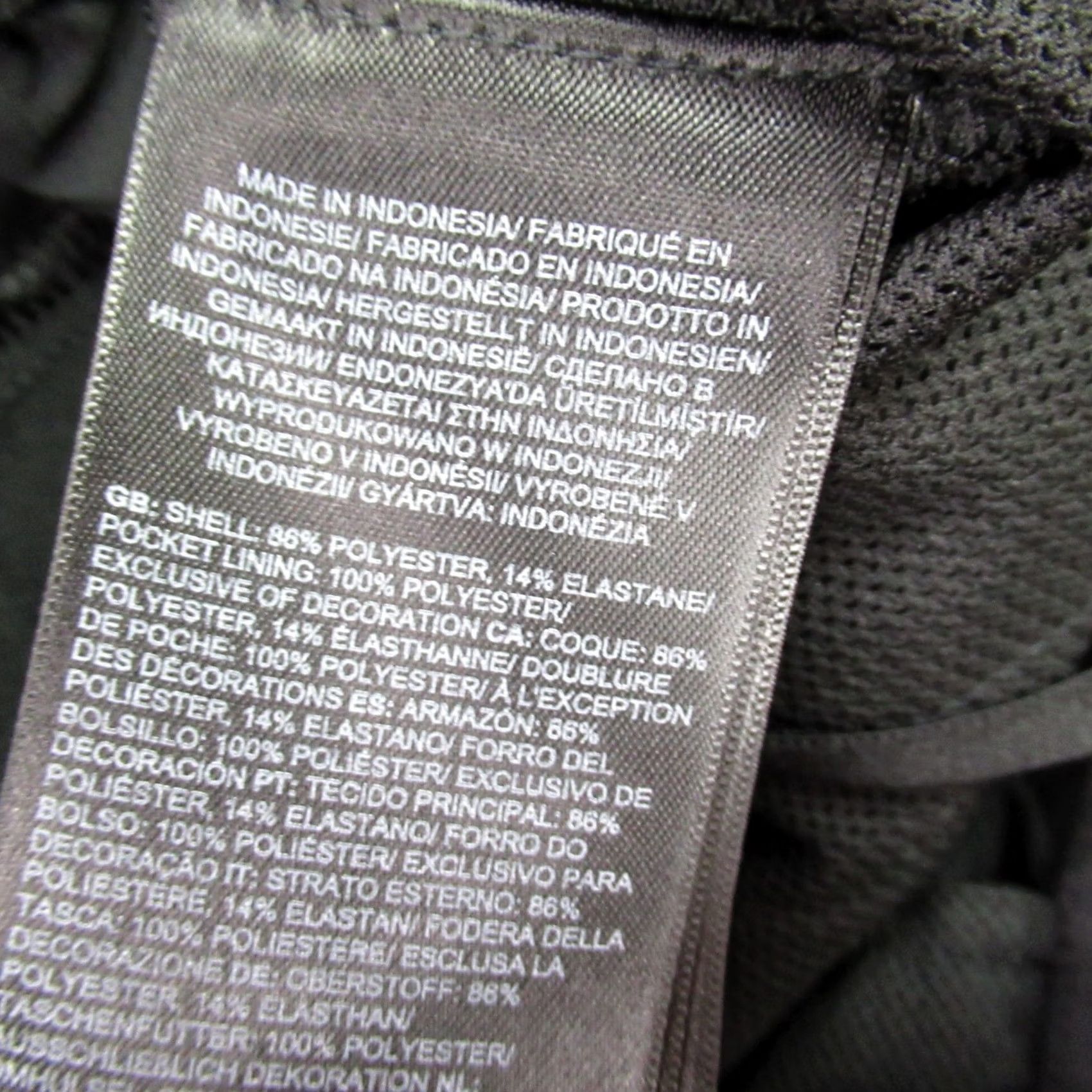 The North Face North Face Shorts Mens Small Black Outdoor Activewear Workout Drawstring Size US 27 - 5 Thumbnail