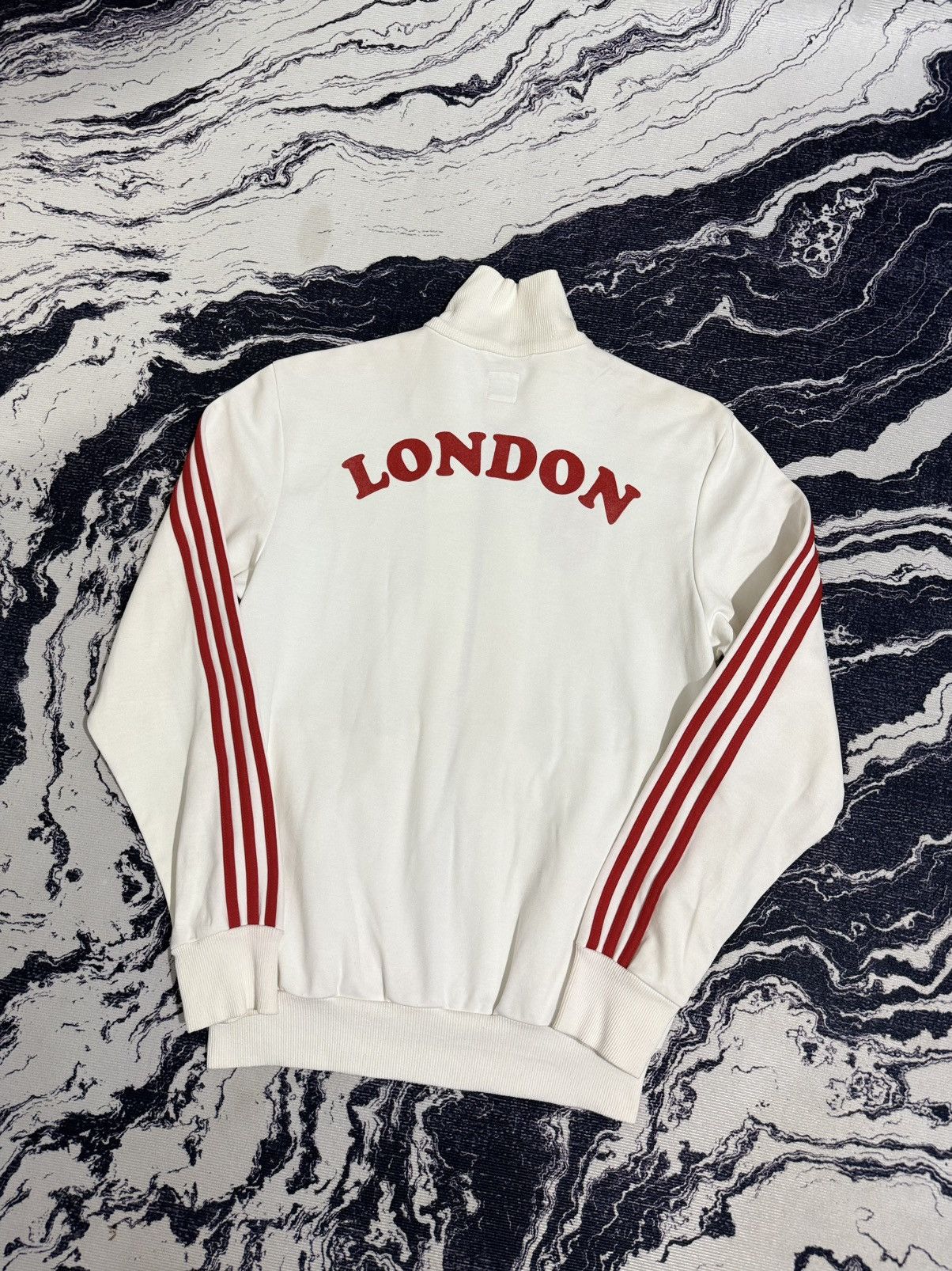 Vintage Vintage y2k adidas i love london track top Size US M / EU 48-50 / 2 - 11 Thumbnail