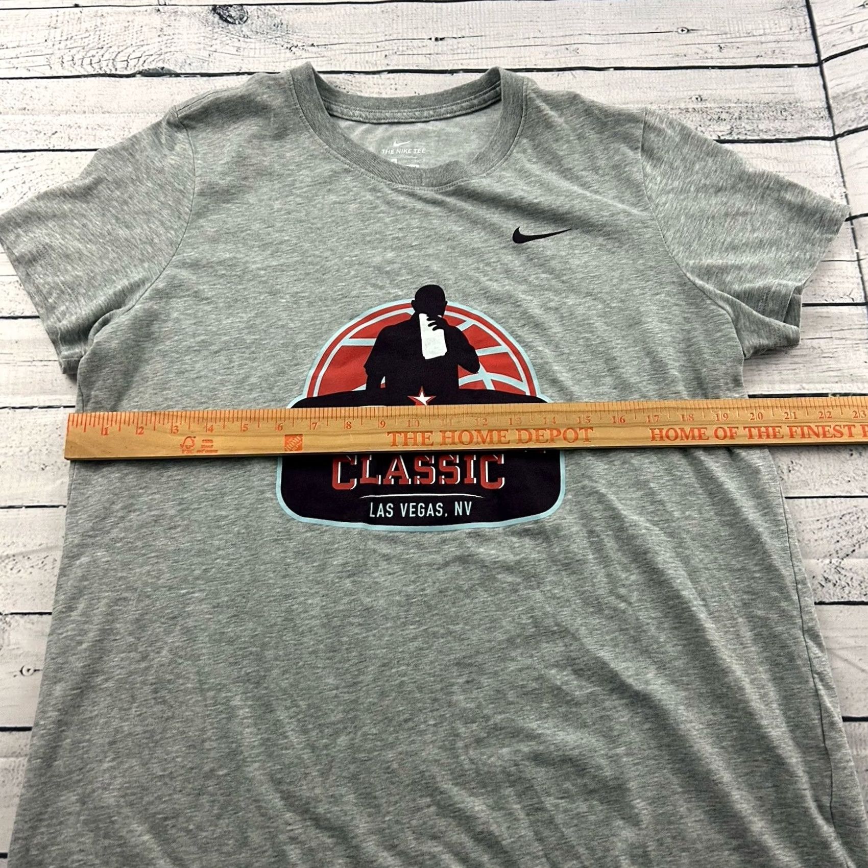 Nike Nike Dri-Fit Tarkanian Classic Athletic Short Sleeve T Shirt Women's XL Gray Size XL / US 12-14 / IT 48-50 - 5 Thumbnail