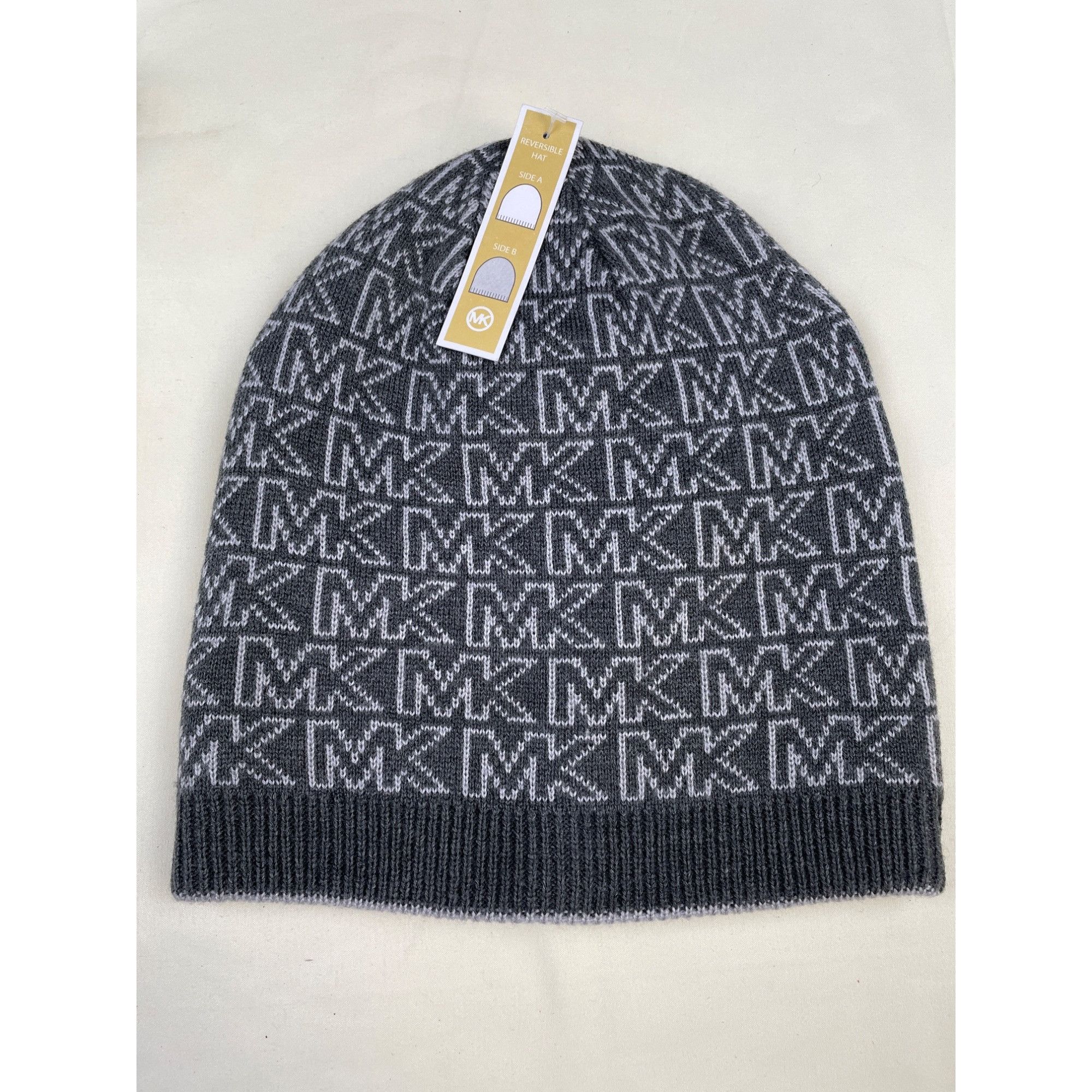 Michael Kors Michael Kors Unisex Gray Hat & Scarf 64" x 10 SKU 4823 Size ONE SIZE - 6 Thumbnail