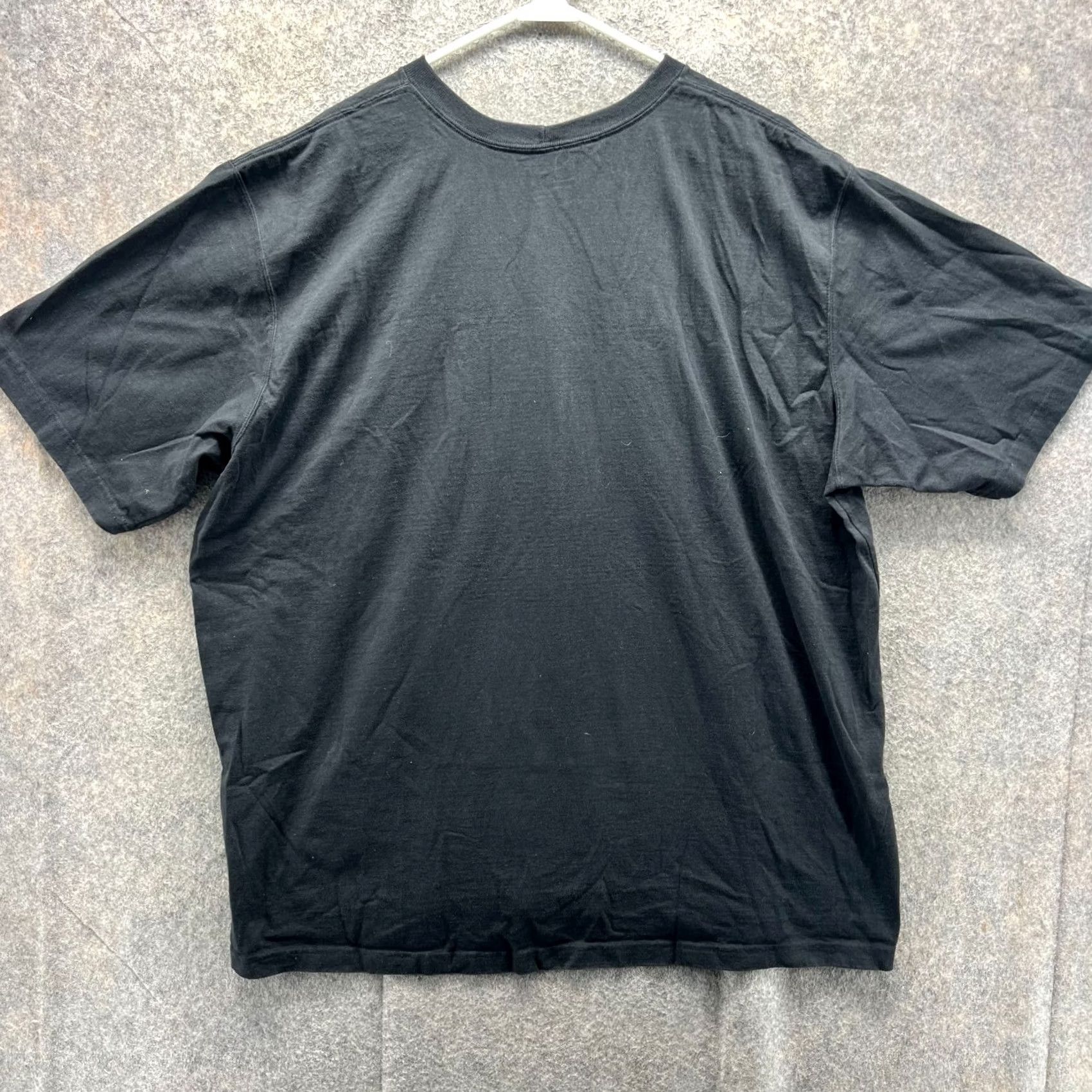 Carhartt VINTAGE Carhartt Shirt Mens 2XL Black Crewneck Original Fit Pocket Tee Cotton Shirt Mens 2XL Black Crewneck Pocket Logo Size US XXL / EU 58 / 5 - 2 Thumbnail