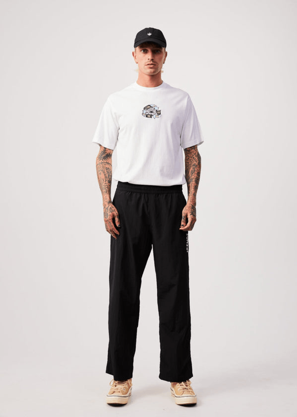 Afends SAMPLE - BNWT Afends Warped - Unisex Recycled Spray Pant Size US 32 / EU 48 - 4 Thumbnail
