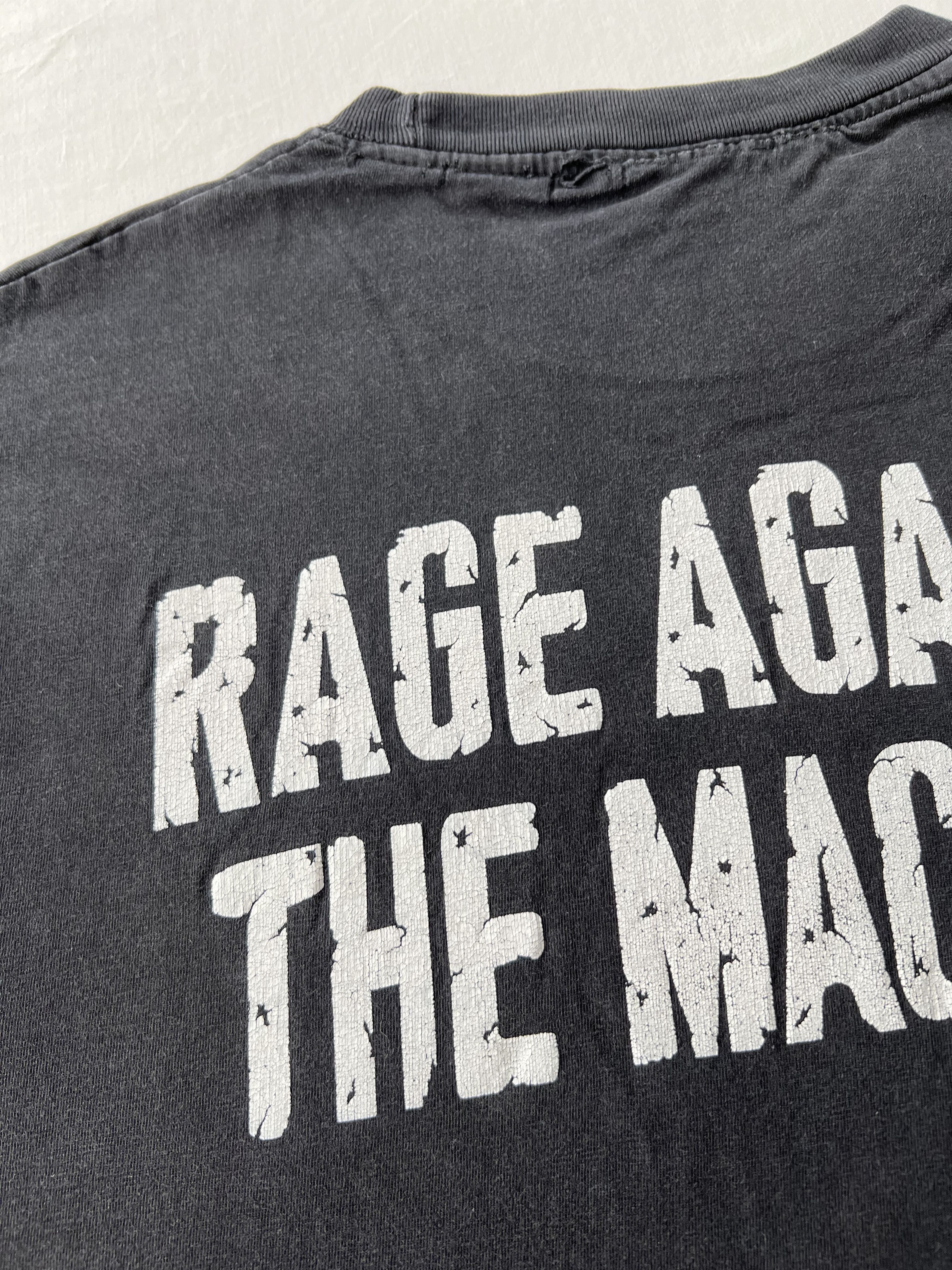 Band Tees Vintage 2000s Rage Against The Machine Black T-shirt Size US M / EU 48-50 / 2 - 12 Thumbnail