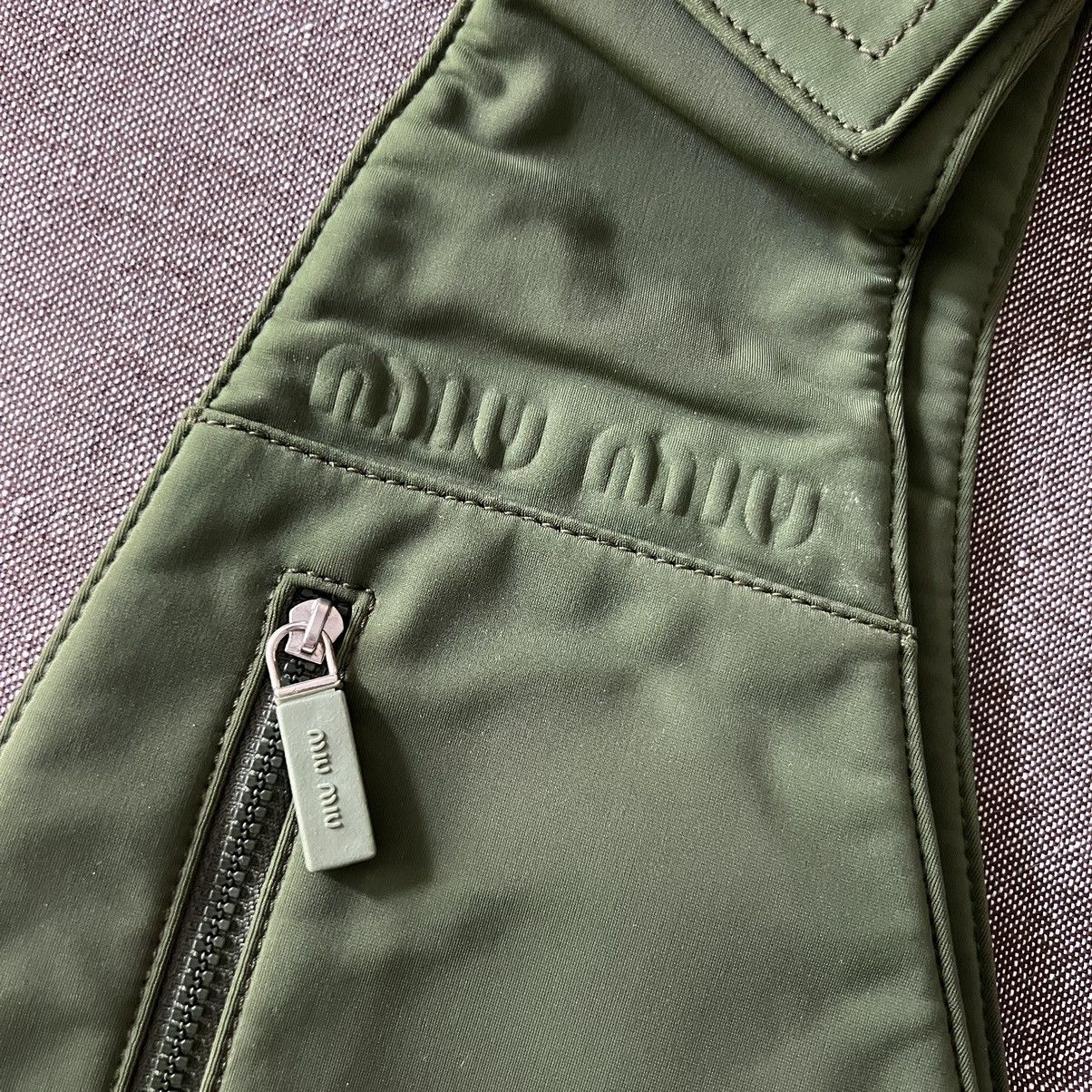 Miu Miu × Prada Miu Miu 1999 crossbody vest in green Size ONE SIZE - 2 Thumbnail