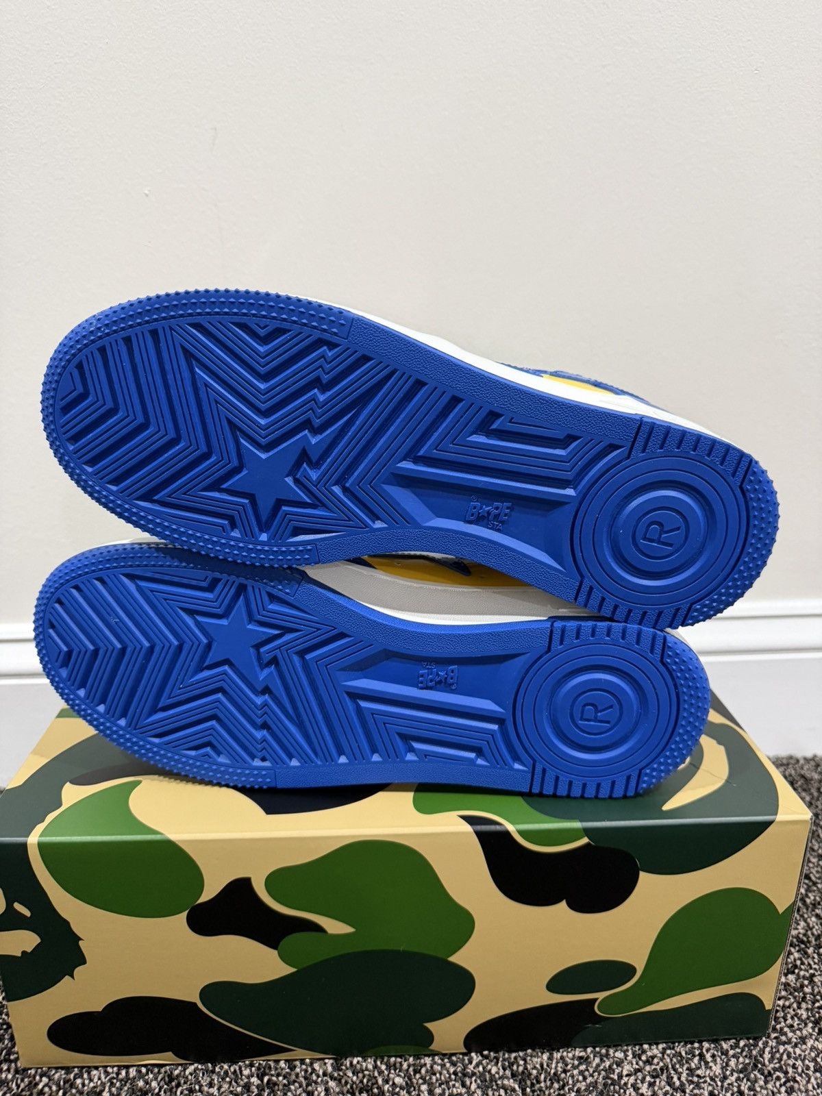 Bape A Bathing Ape Bapesta Patent Leather Blue/Yellow Sneaker Size US 10 / EU 43 - 8 Thumbnail