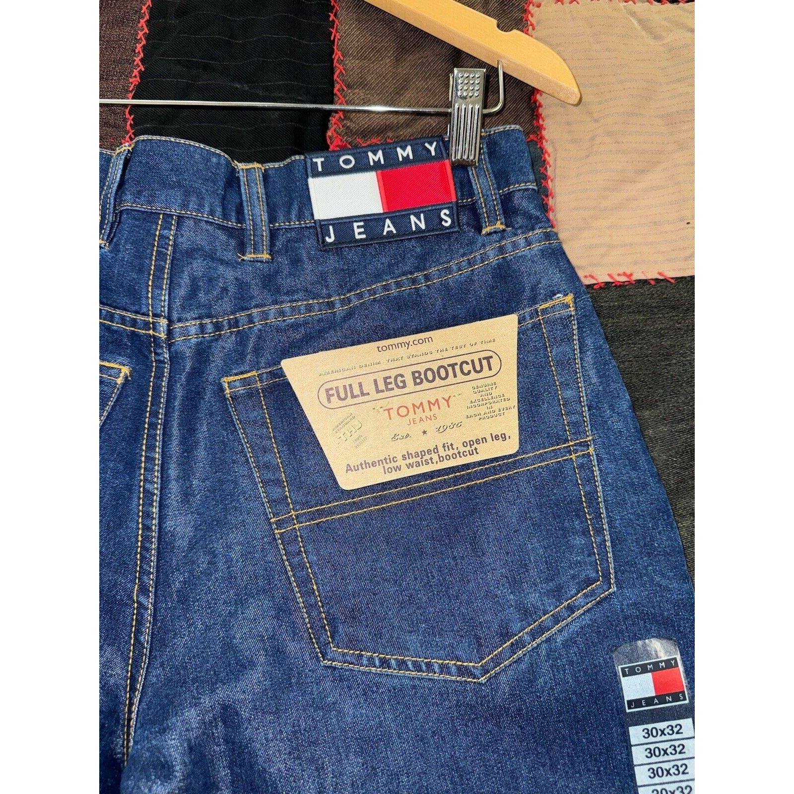 Tommy Hilfiger Vintage 90s Baggy Tommy Hilfinger Denim Men’s W30 X L32 Size US 30 / EU 46 - 7 Thumbnail