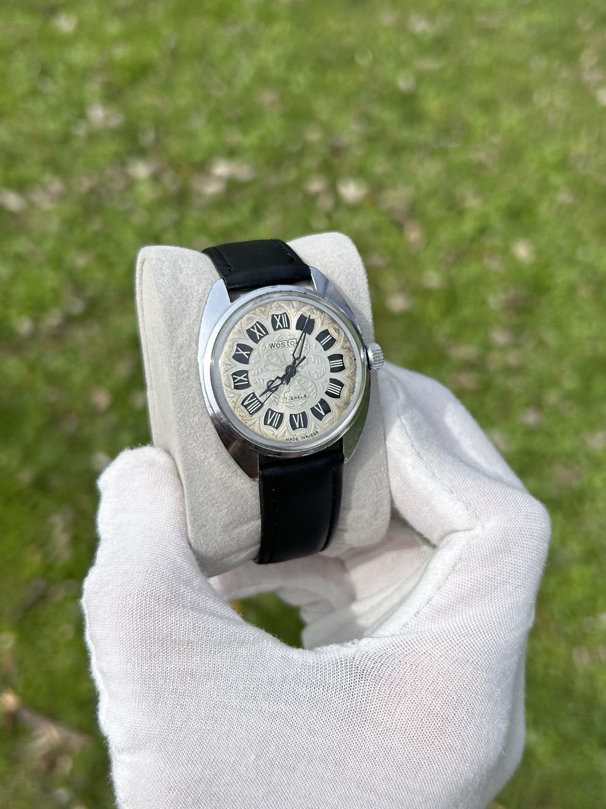 Vintage Vintage Watch Vostok USSR Soviet Mechanical Wristwatch 1980 Size ONE SIZE - 4 Thumbnail