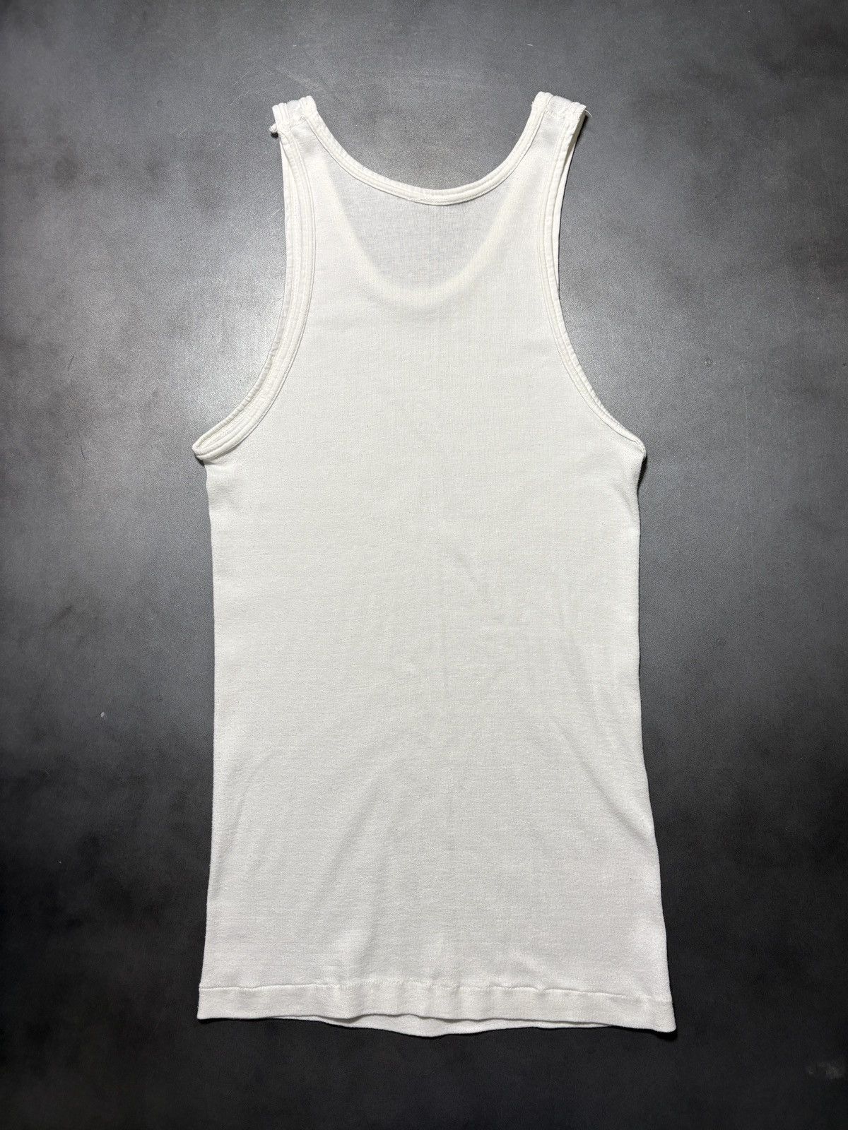 Vintage 1980s Vintage Tank Top Unbranded Sleeveless Blank Tee Shirt Size US S / EU 44-46 / 1 - 8 Thumbnail