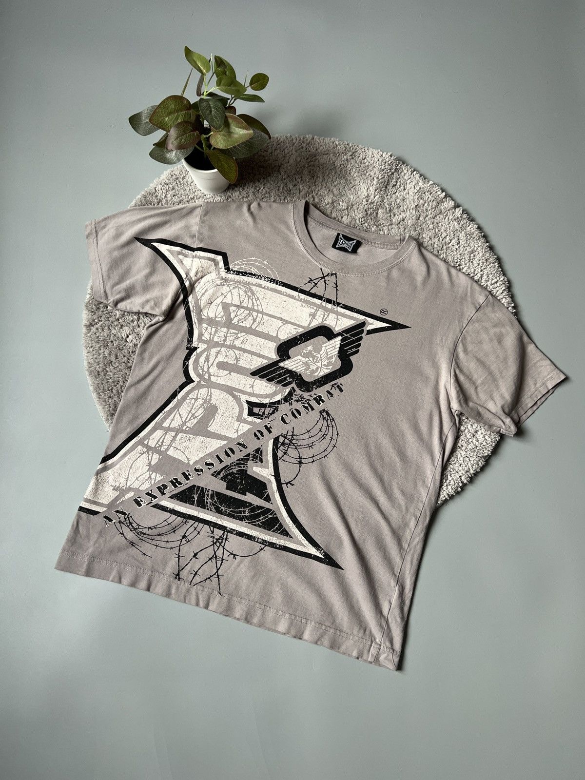 Tapout × Vintage Tapout Big Print Logo Grey Men’s Y2K Rare T-shirt Size US M / EU 48-50 / 2 - 1 Thumbnail