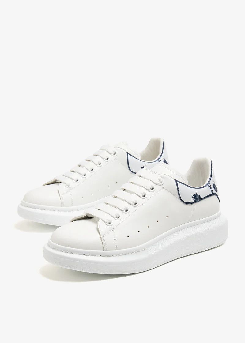 Alexander McQueen o1w1db10725 Oversized Sneaker in White Size US 13 / EU 46 - 3 Thumbnail