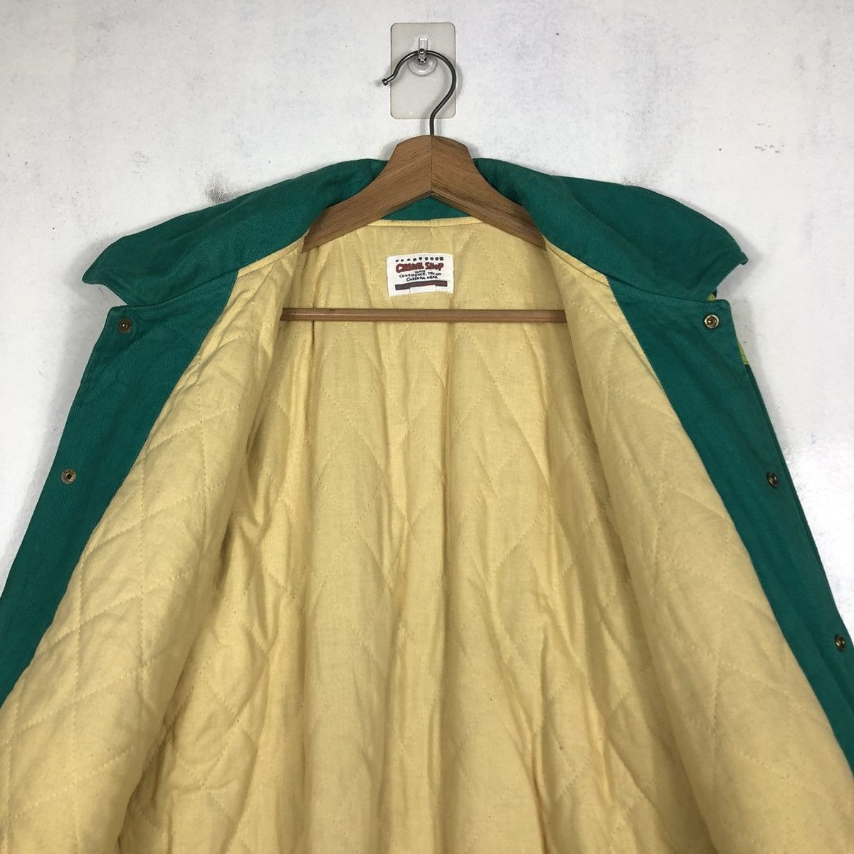 Japanese Brand 📌VINTAGE BOMBER JACKET JIRO JIRO BIG LOGO SPELL OUT Size US L / EU 52-54 / 3 - 15 Thumbnail