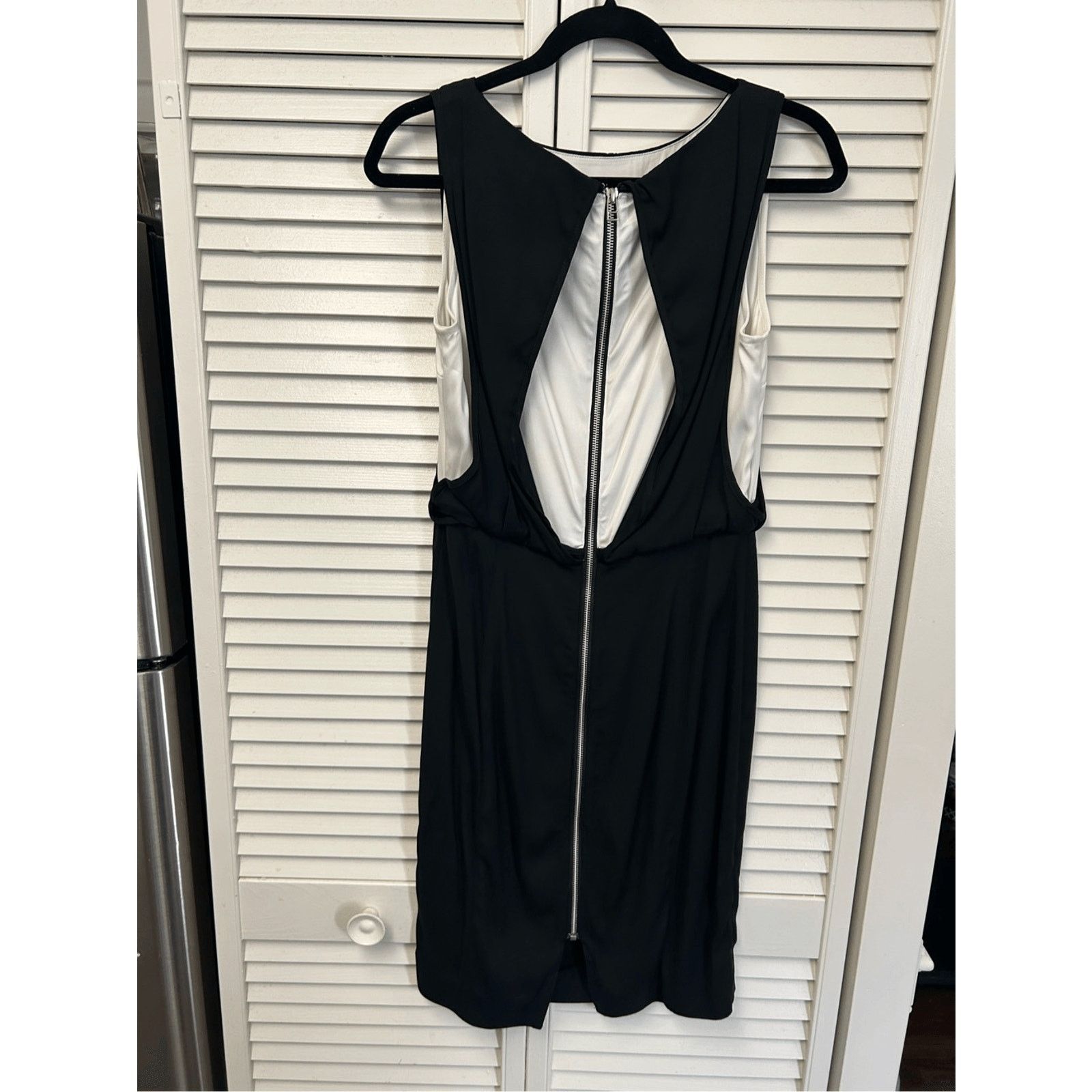 Veronica Beard Veronica Beard Black White Viscose Pencil Dress, Sz 8, $548 Size M / US 6-8 / IT 42-44 - 7 Thumbnail