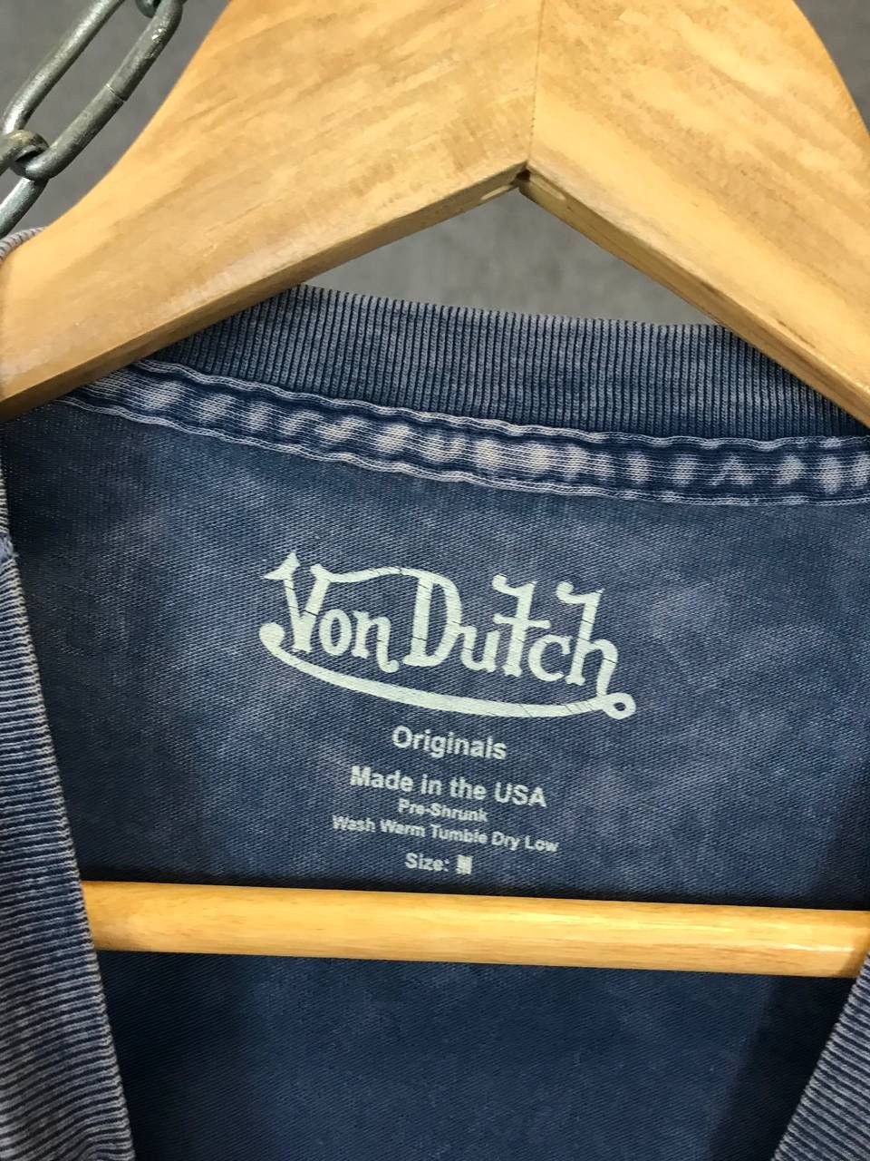 Designer Von Dutch designer skull made in USA distressed tee Size US M / EU 48-50 / 2 - 4 Thumbnail