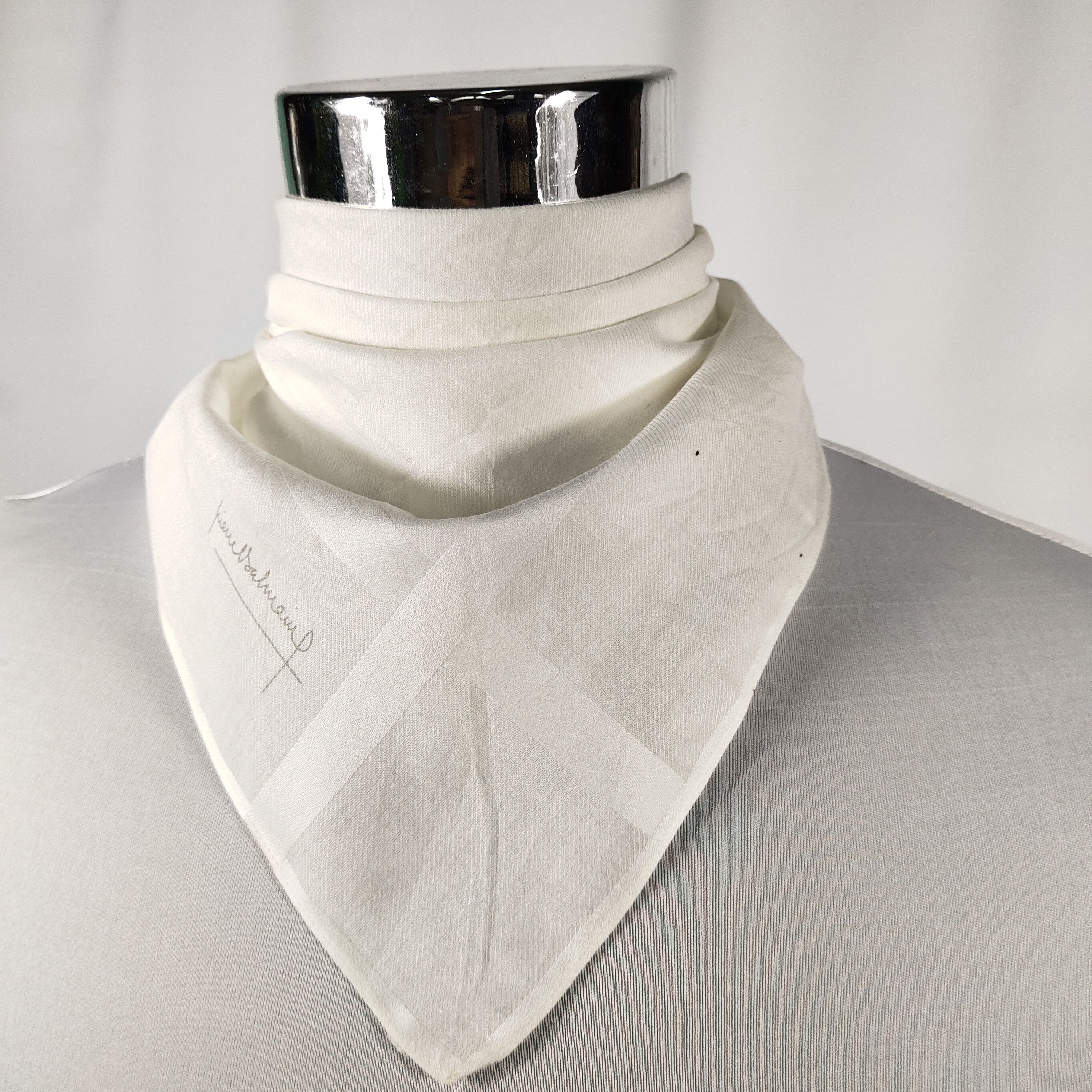 Pierre Balmain × Vintage Pierre Balmain Handkerchief / Neckerchief / Bandana Size ONE SIZE - 1 Thumbnail