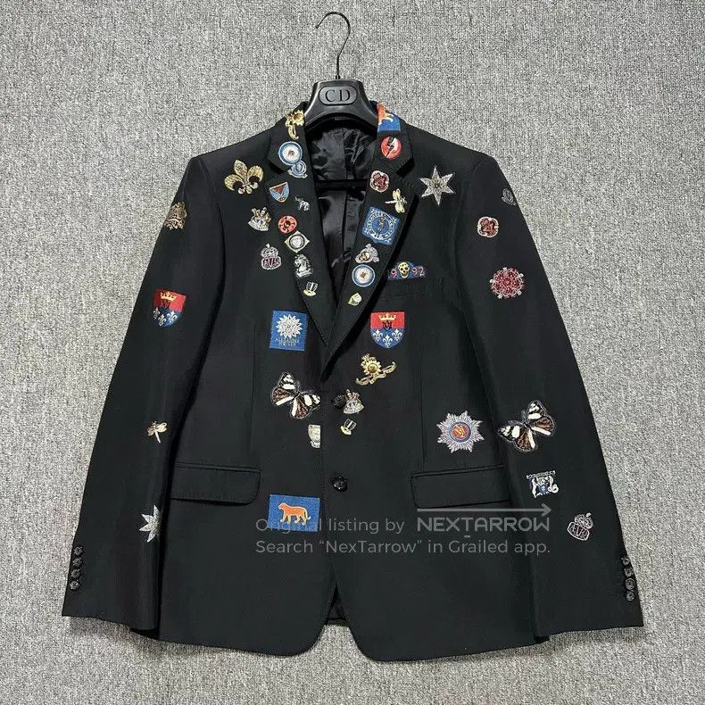 Alexander Mcqueen Runaway style, badge embroidery, suit