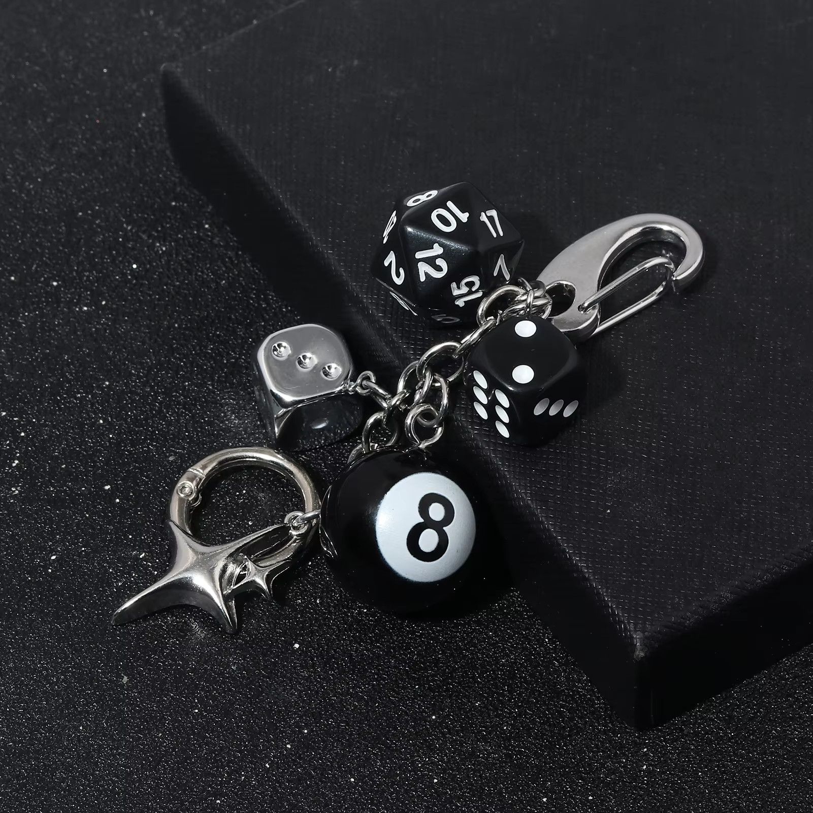 Jewelry Star Alloy Waist Charms Dice Keychain Size ONE SIZE - 1 Thumbnail