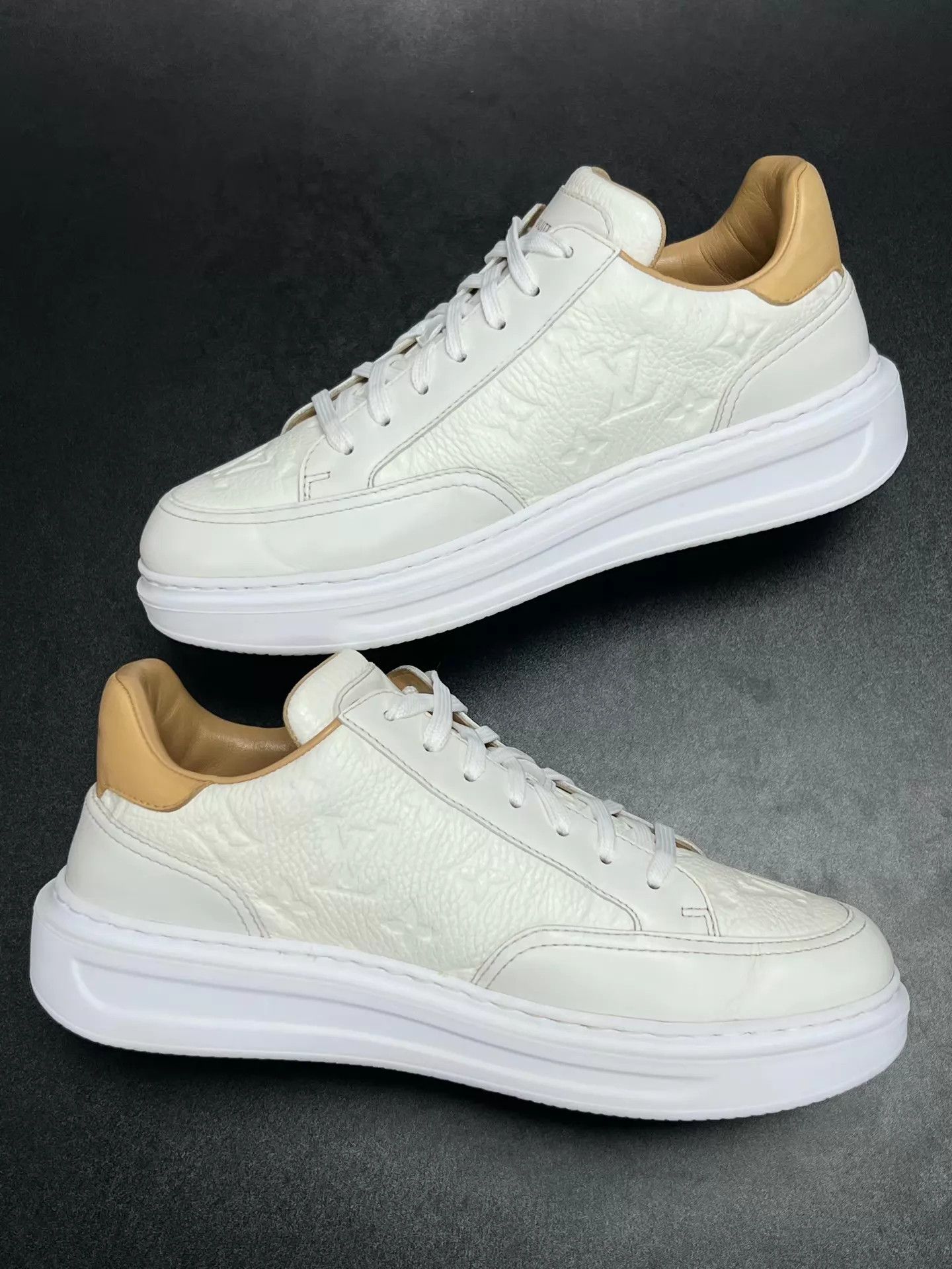 Louis Vuitton LV Beverly Hills Low-Top Sneaker White 39.5 1-9 Uses Size US 6.5 / EU 39-40 - 6 Thumbnail