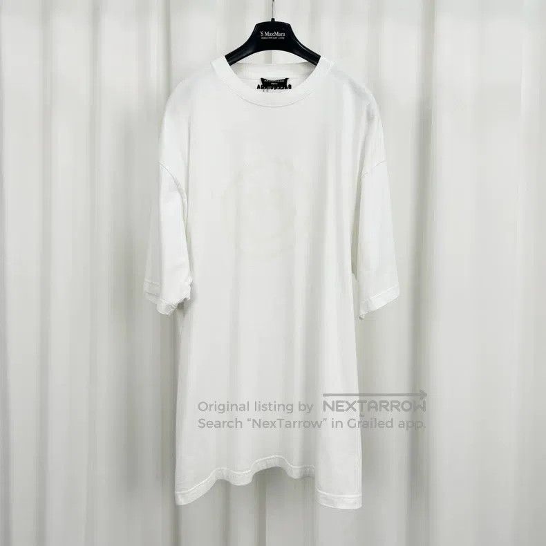 Balenciaga Balenciaga Glow in the Dark Smile Embroidered Letter Short Size US S / EU 44-46 / 1 - 1 Thumbnail
