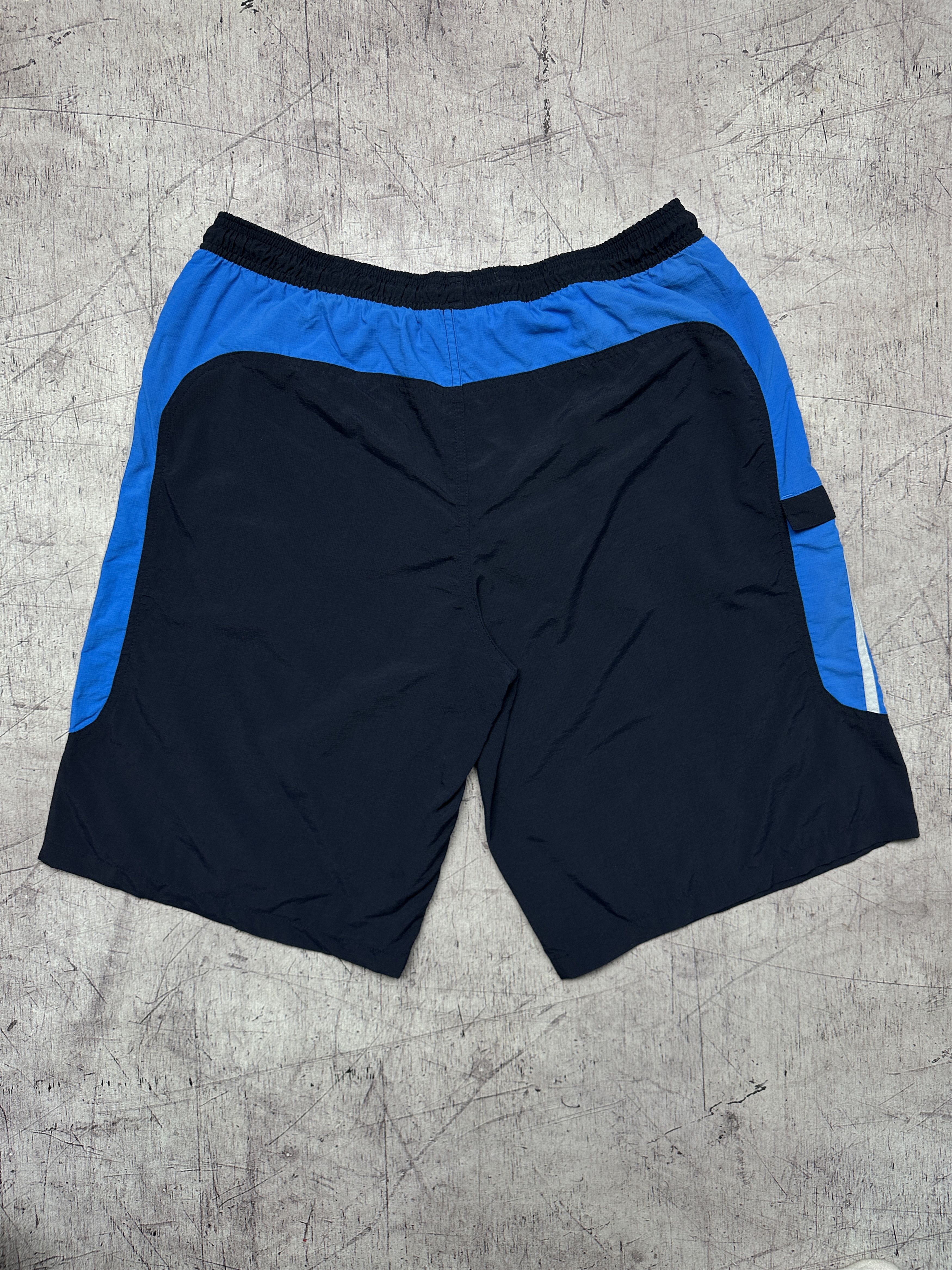 Adidas Adidas Vintage Mens Nylon Swimming Shorts Size US 36 / EU 52 - 7 Thumbnail