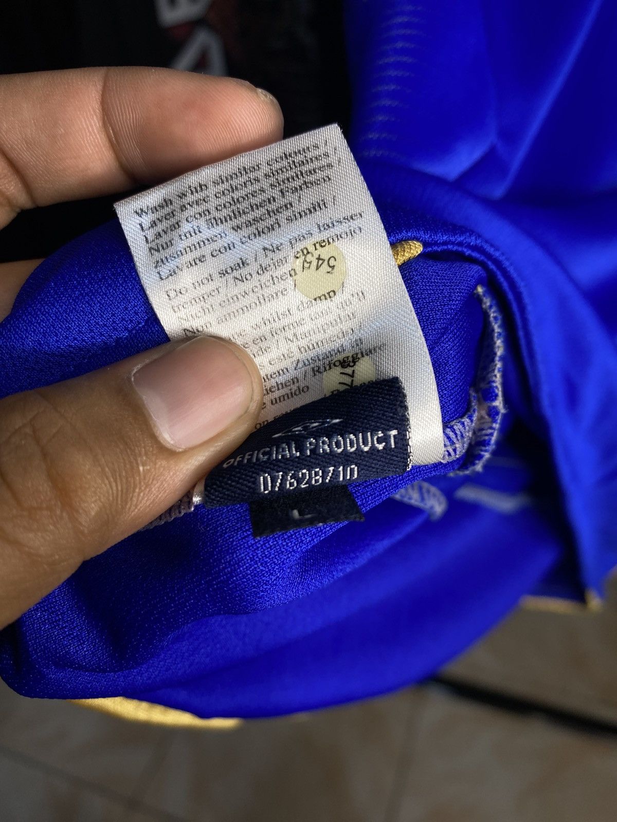 Umbro Jersey vintage chelsea 2004-2005 Size US L / EU 52-54 / 3 - 8 Thumbnail
